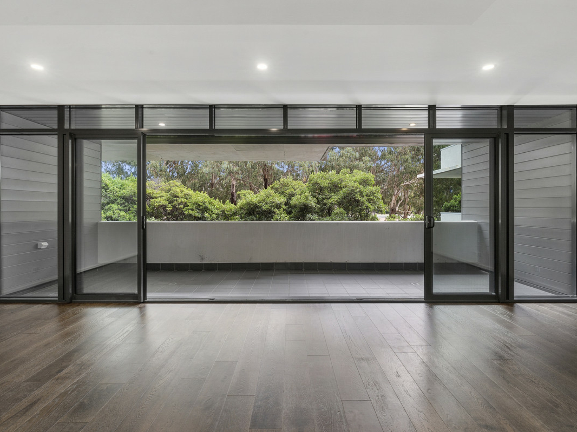 18/26 Anzac Park, CAMPBELL