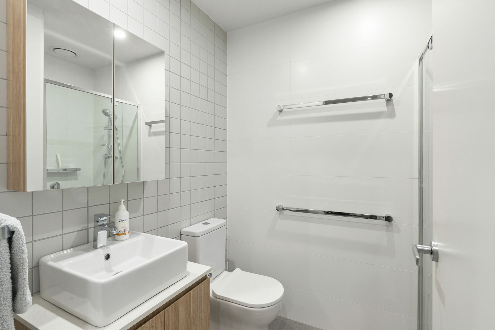 11/2 Torrens Street, BRADDON