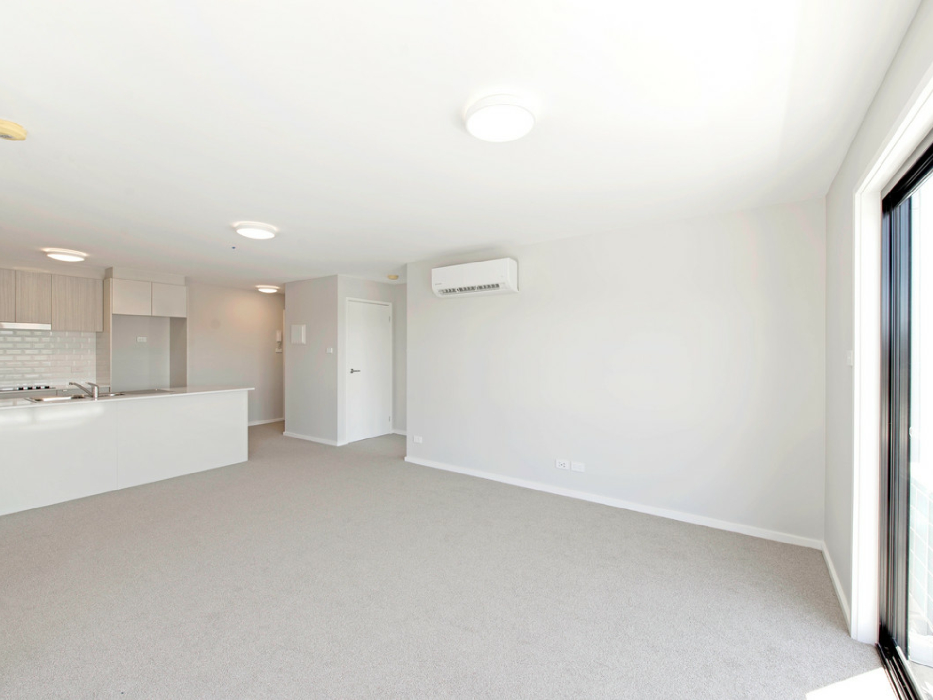 270/12 Limburg Way, GREENWAY
