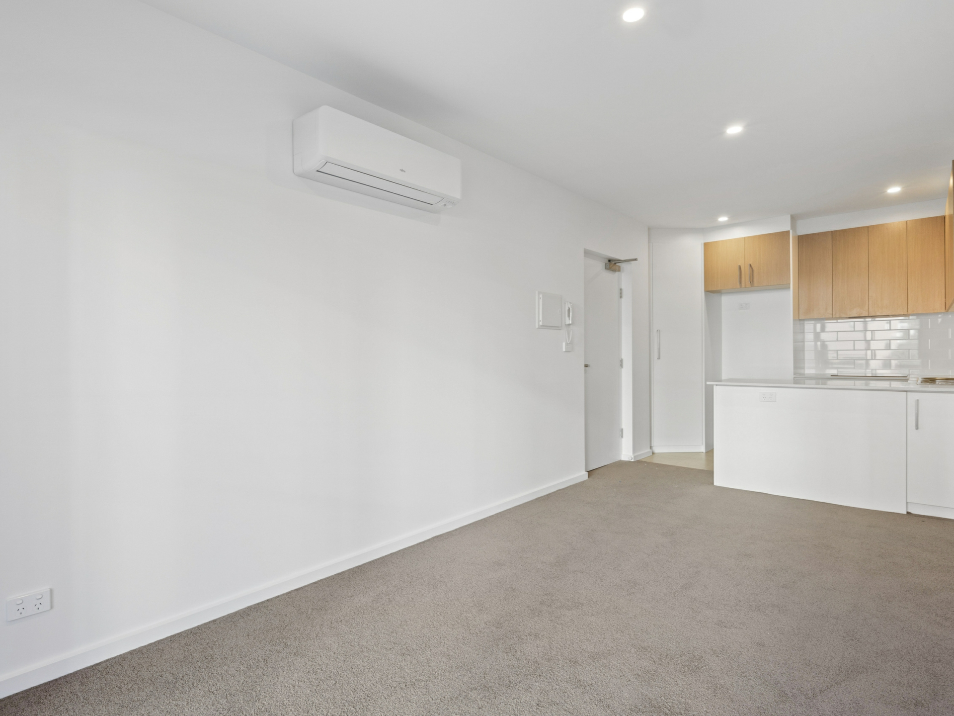 30/11 Hoolihan Street, DENMAN PROSPECT
