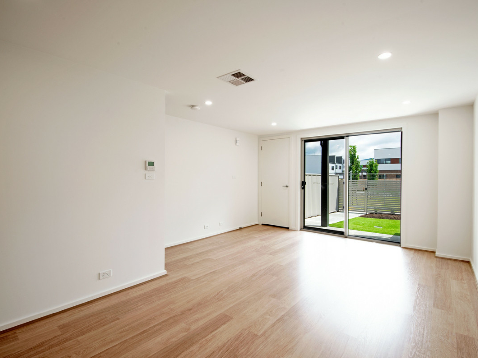 120/161-167 Mortimer Lewis Drive, GREENWAY