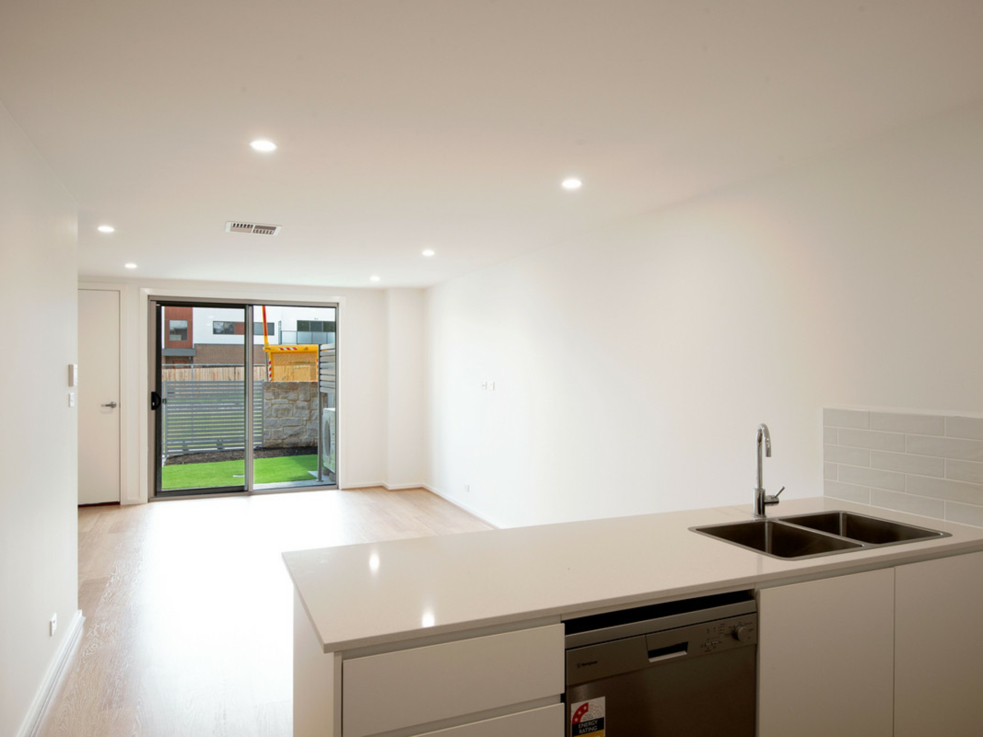 120/161-167 Mortimer Lewis Drive, GREENWAY