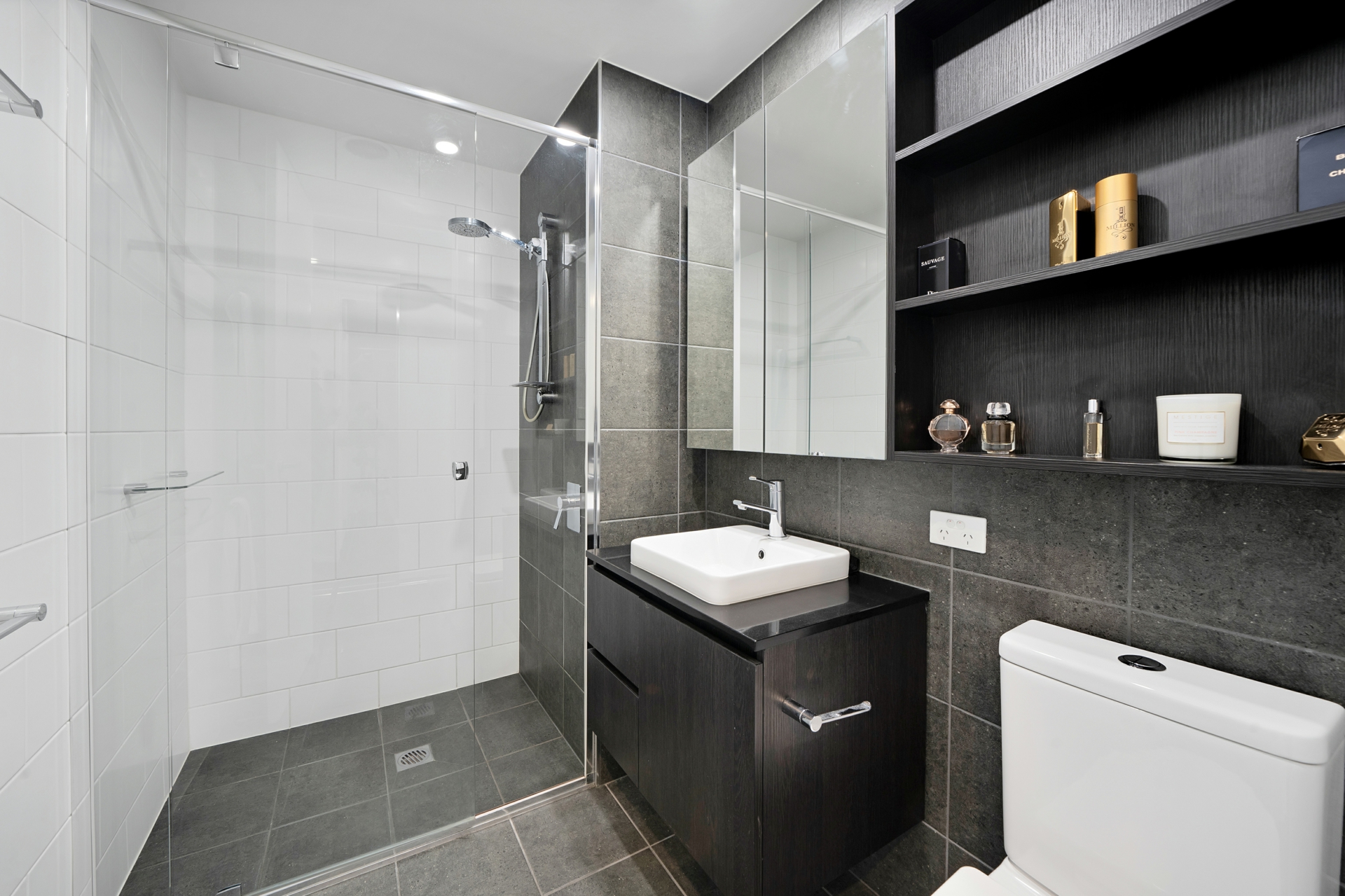 232/15 Irving Street, PHILLIP