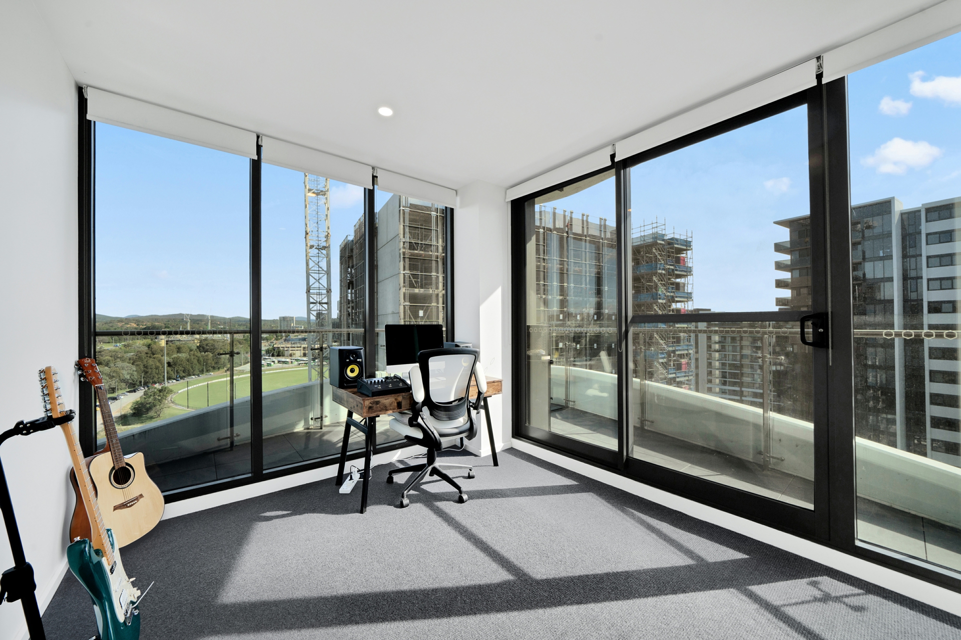 232/15 Irving Street, PHILLIP