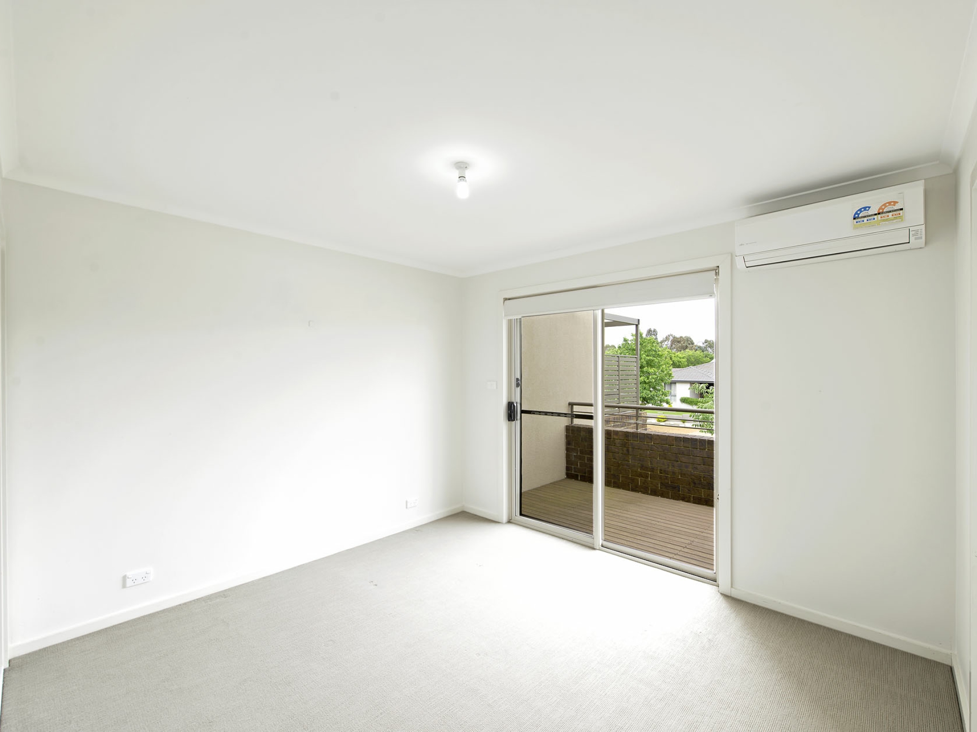 69/70 Kings Canyon Street, HARRISON