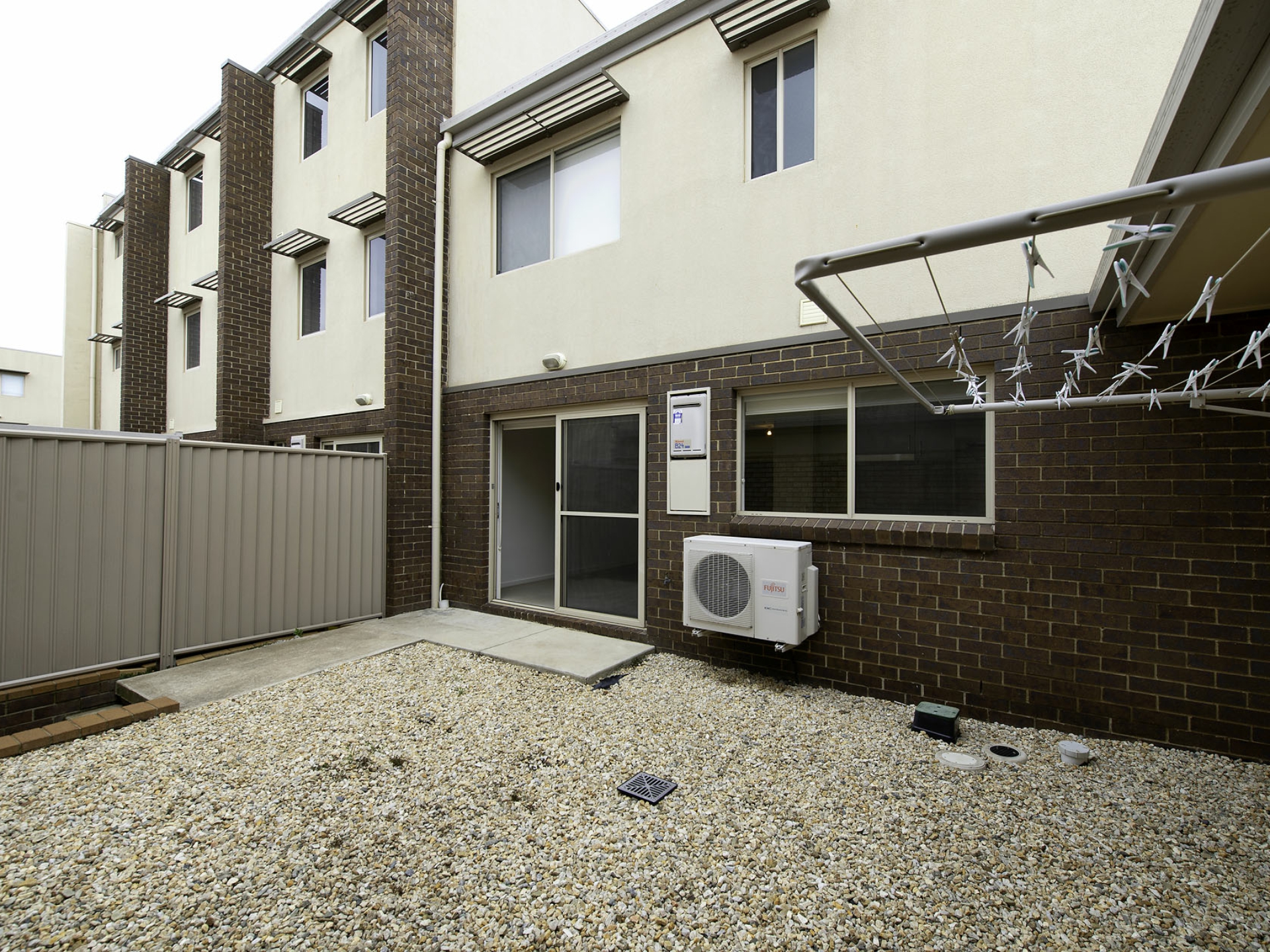 69/70 Kings Canyon Street, HARRISON