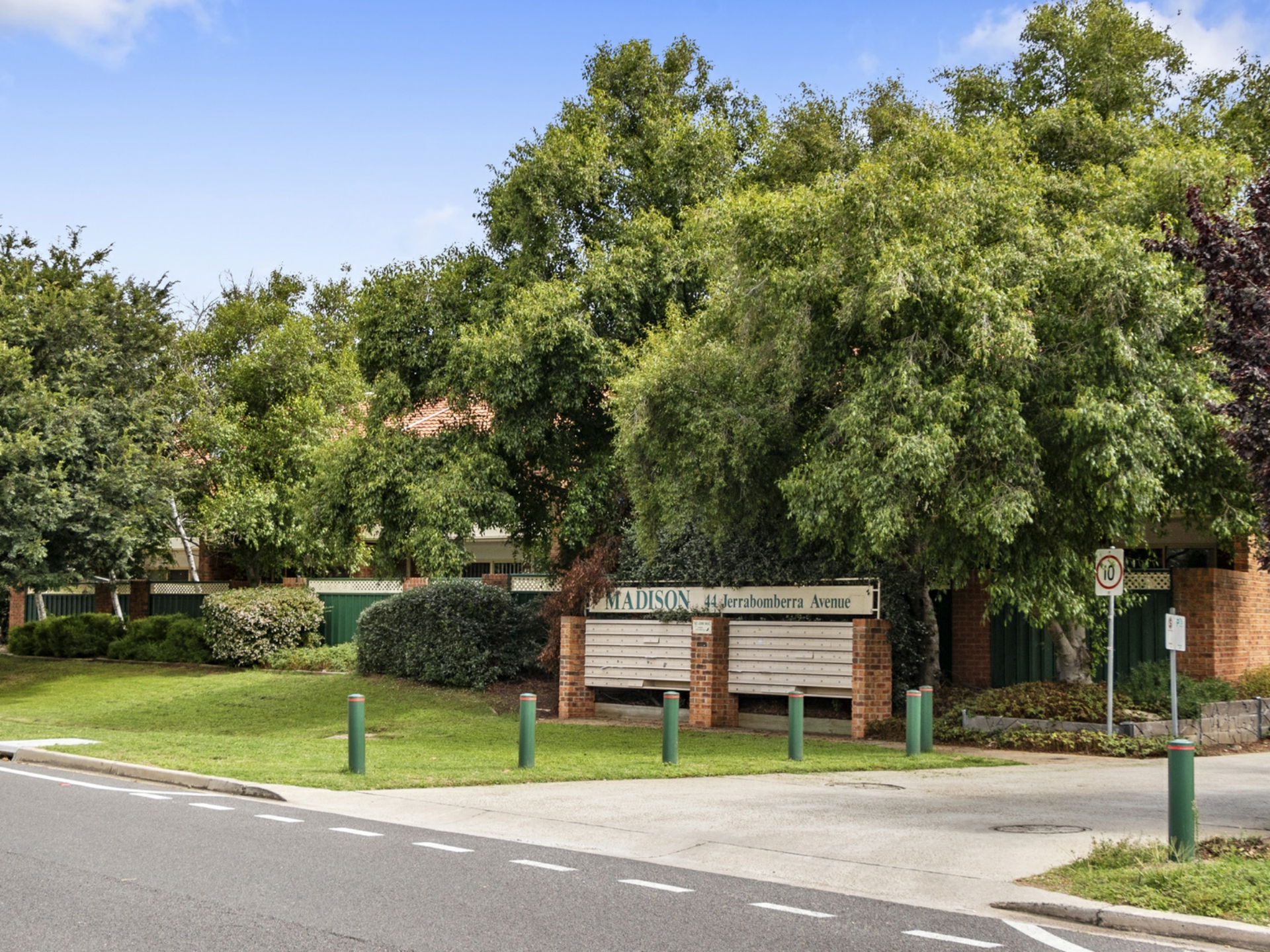 63/44 Jerrabomberra Avenue, NARRABUNDAH