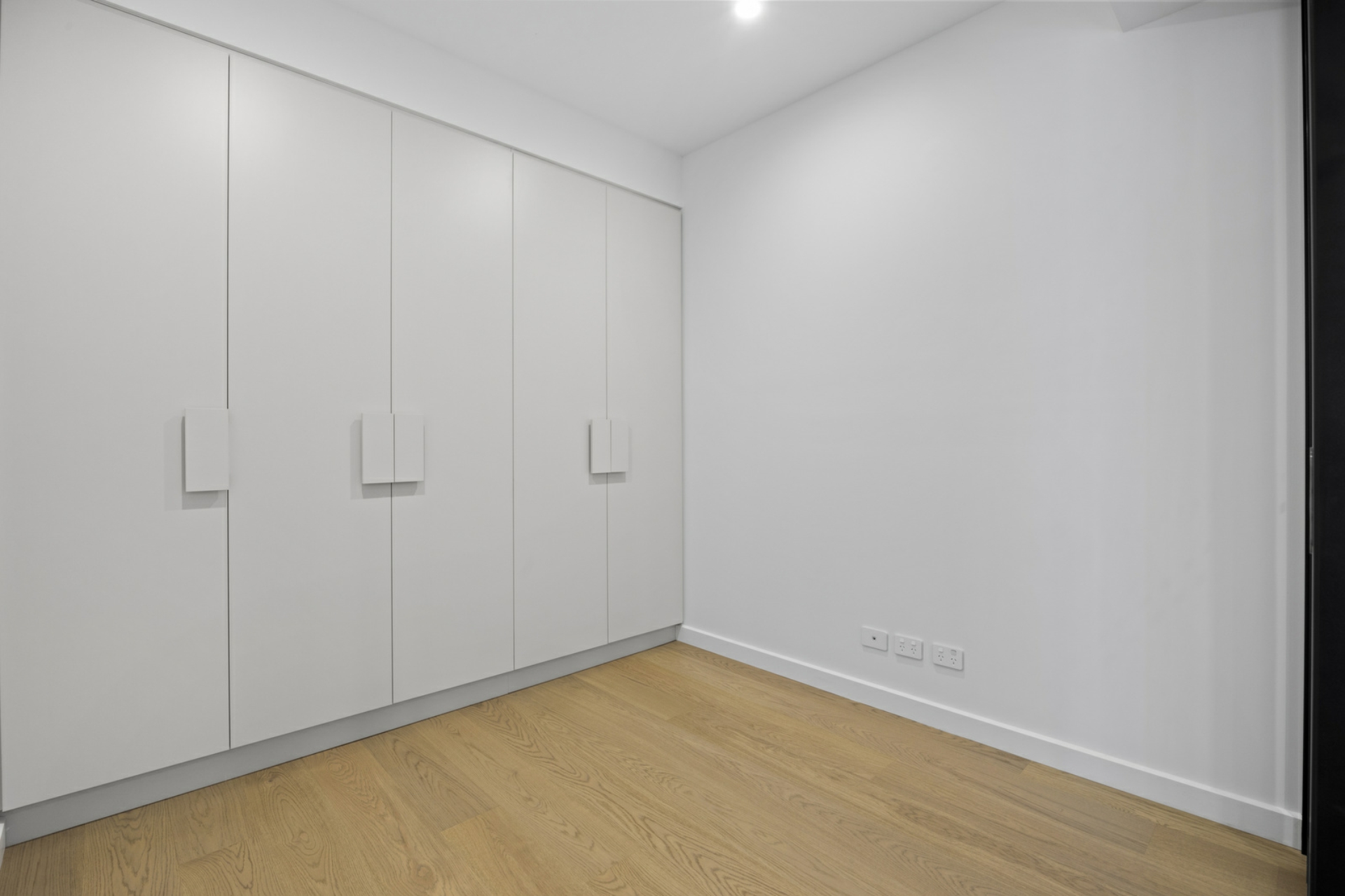 110/44 Constitution Avenue, CAMPBELL
