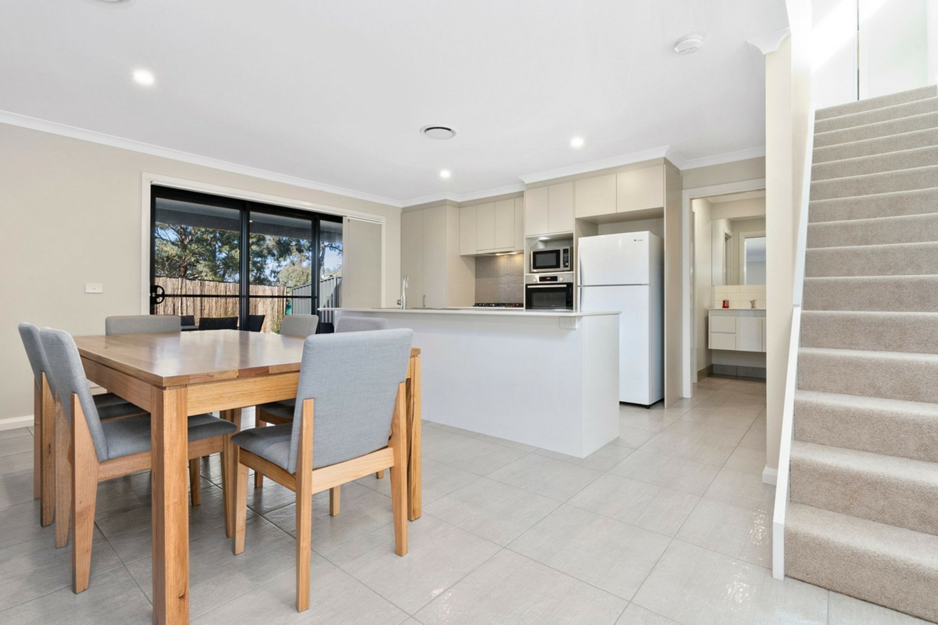 2/8 Newland Street, Flynn