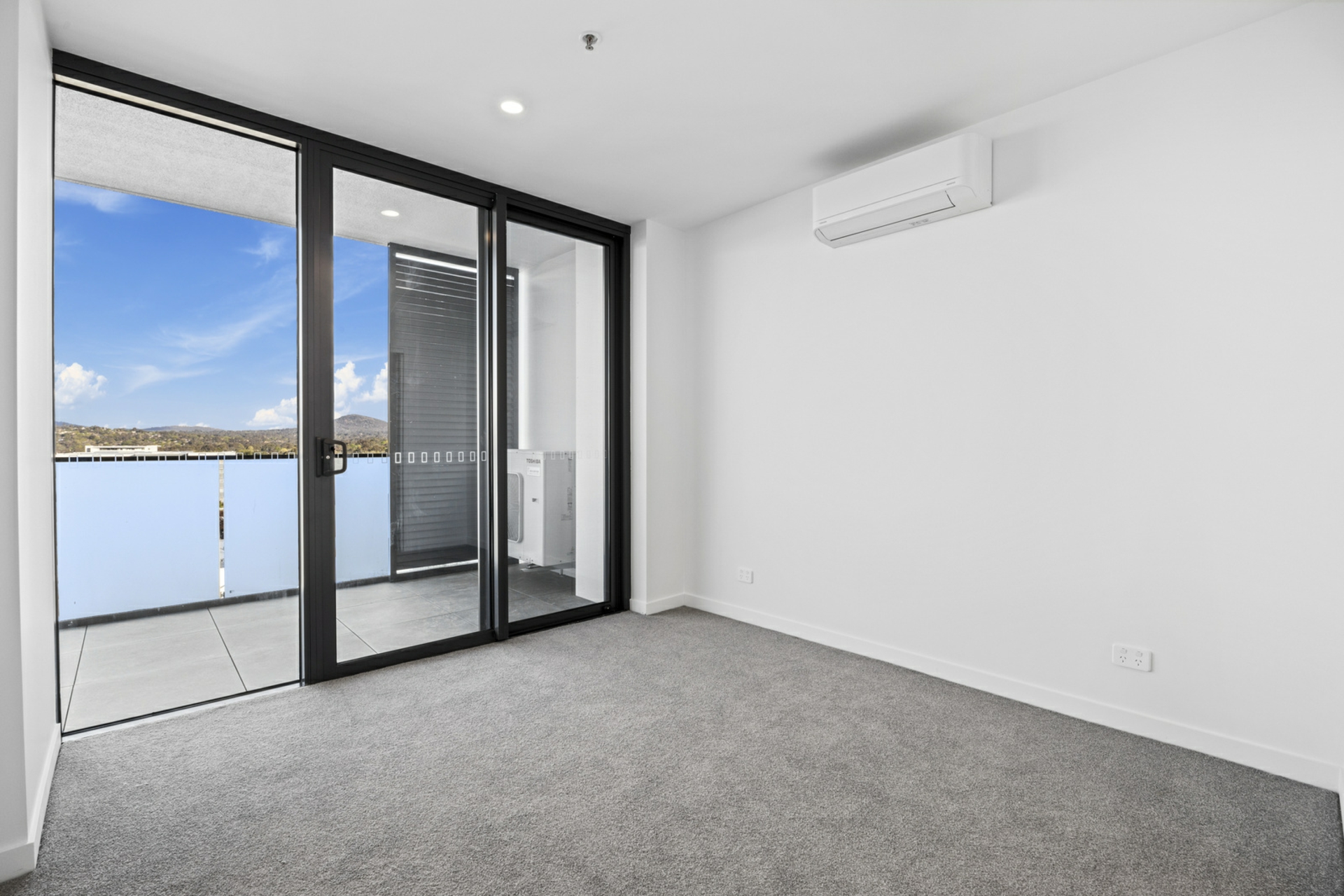 319/69 John Gorton Drive, WRIGHT