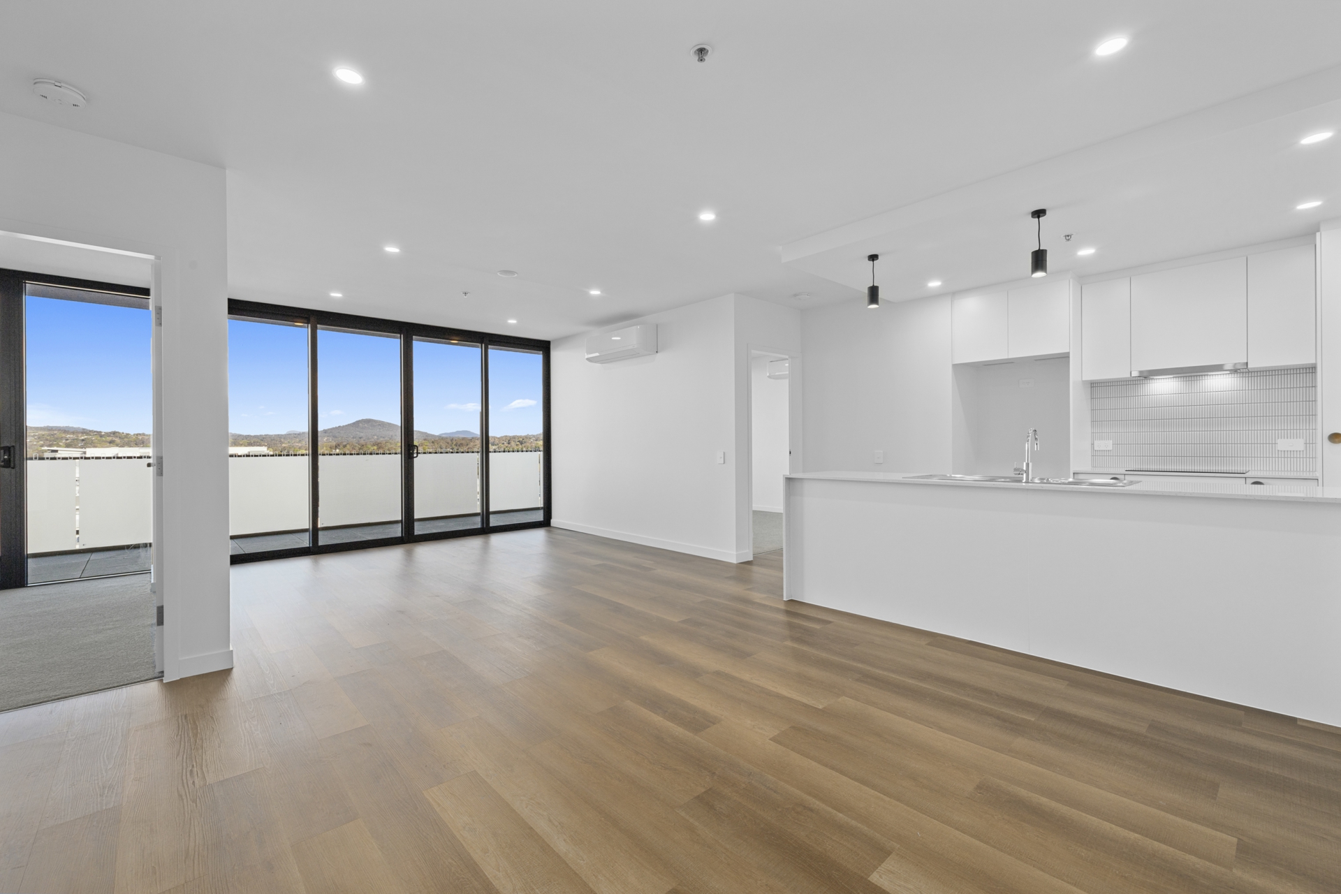 219/69 John Gorton Drive, WRIGHT