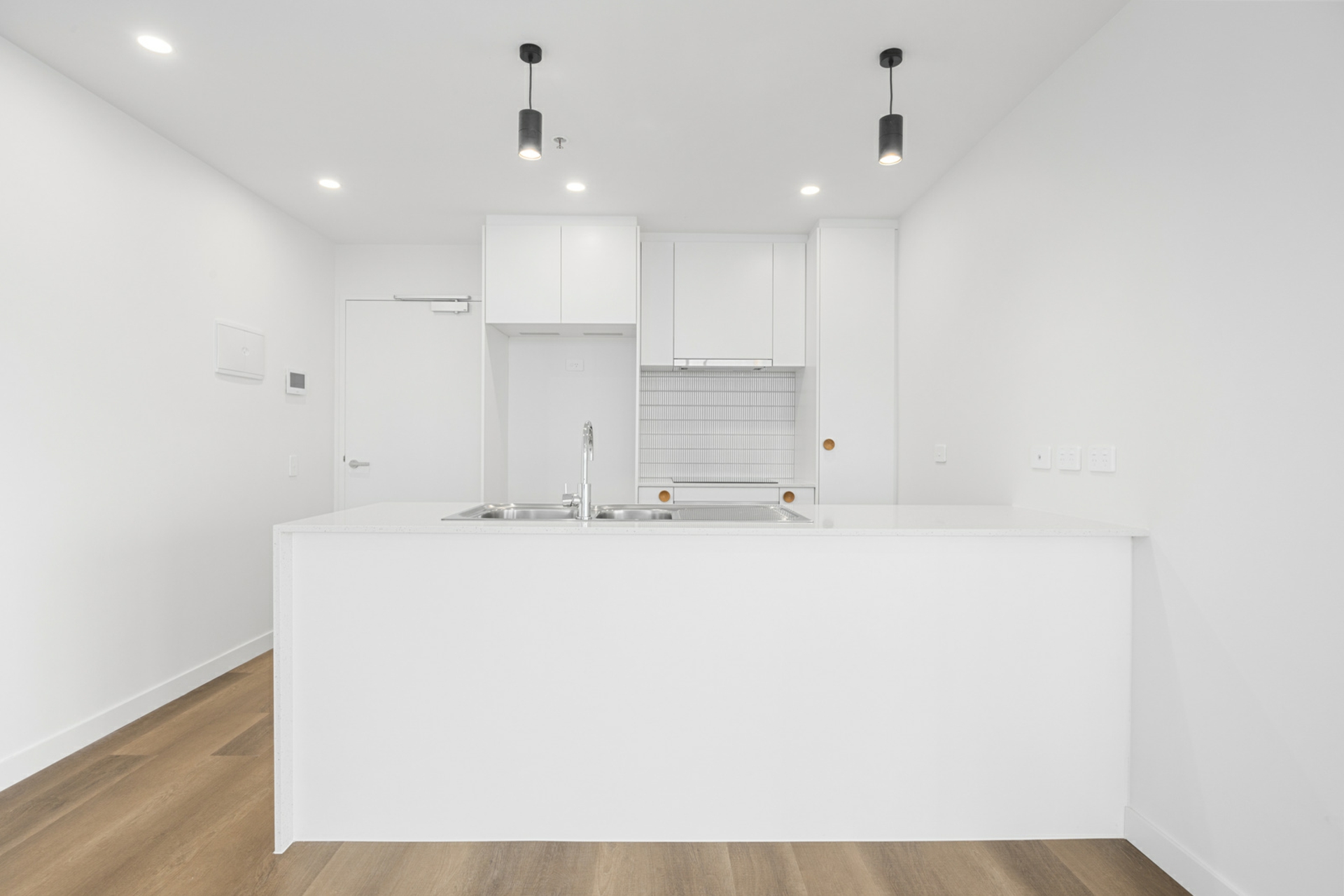 305/76 Steve Irwin Avenue, WRIGHT