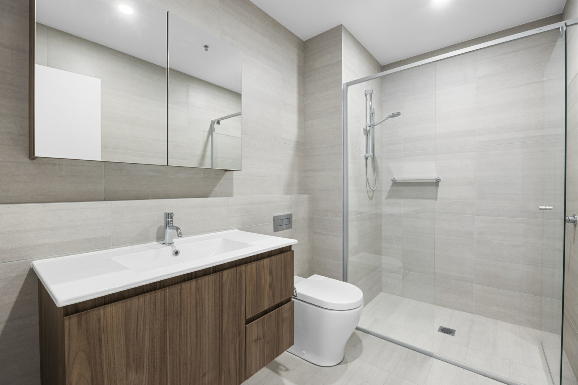305/76 Steve Irwin Avenue, WRIGHT
