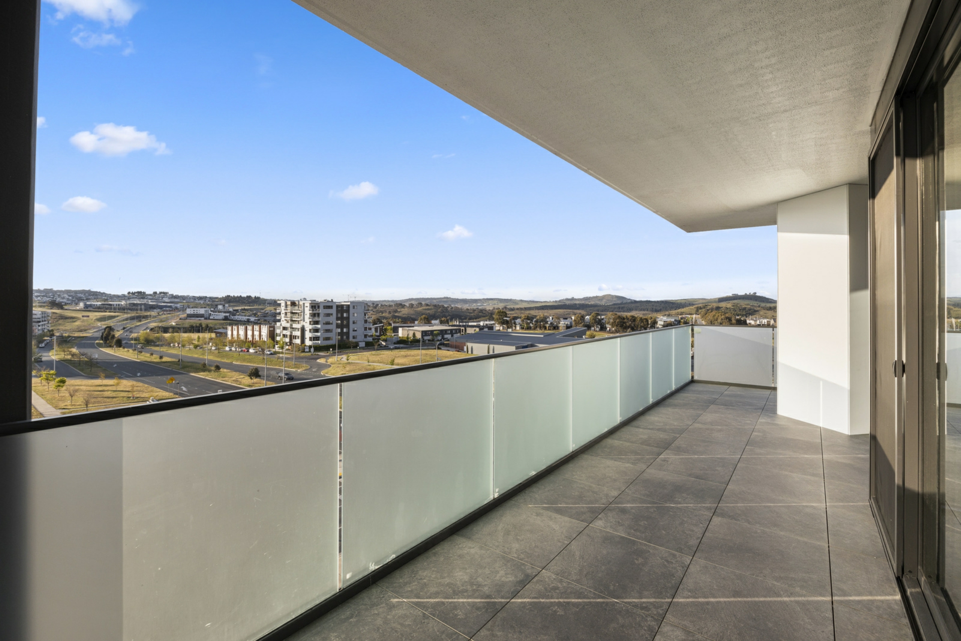 305/76 Steve Irwin Avenue, WRIGHT