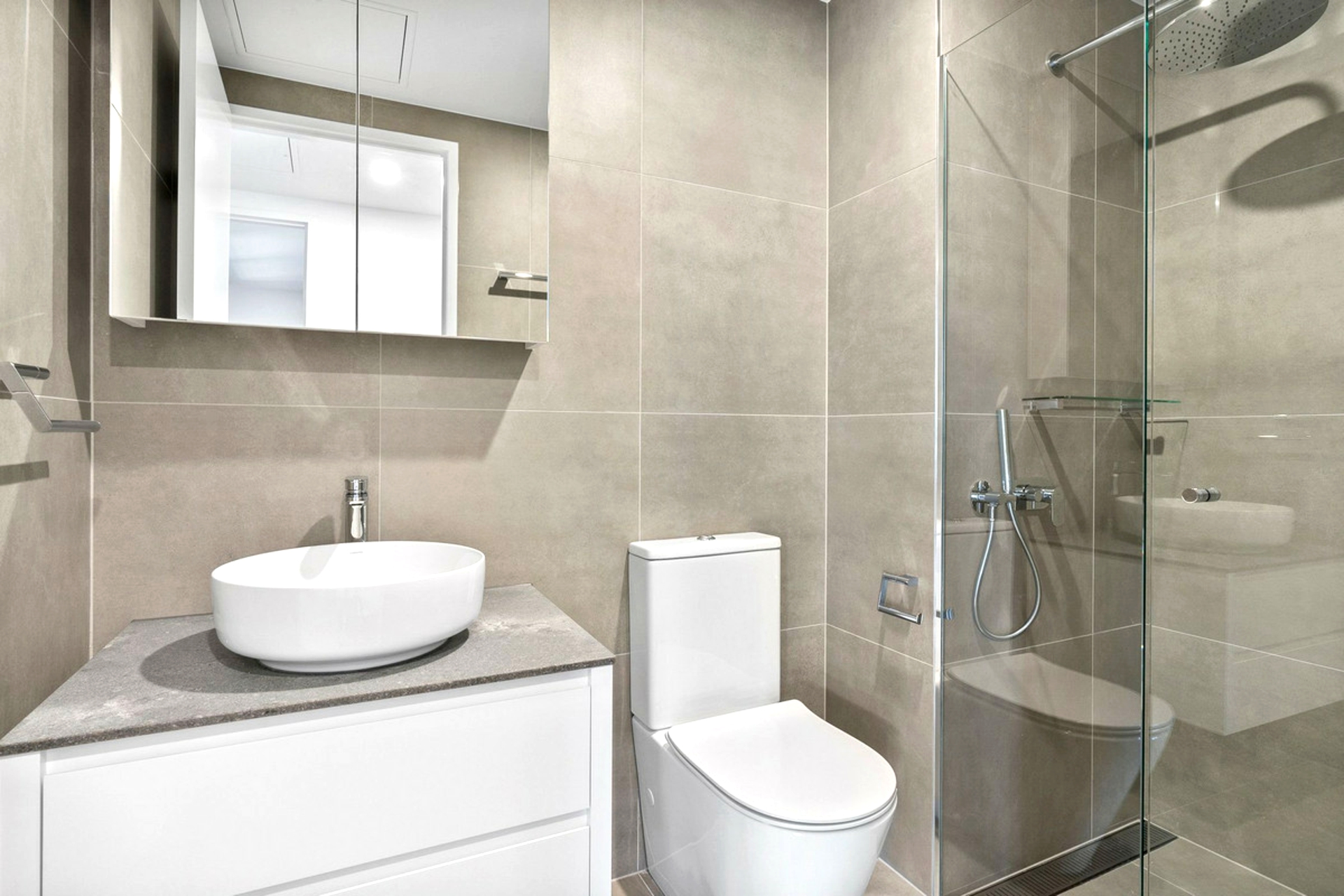 525/2 Anzac Park, CAMPBELL