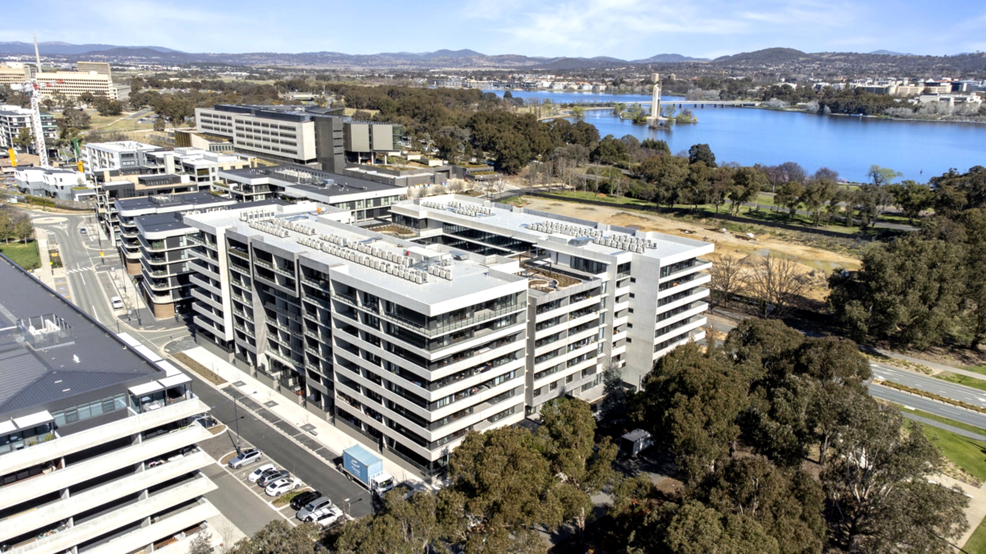 525/2 Anzac Park, CAMPBELL