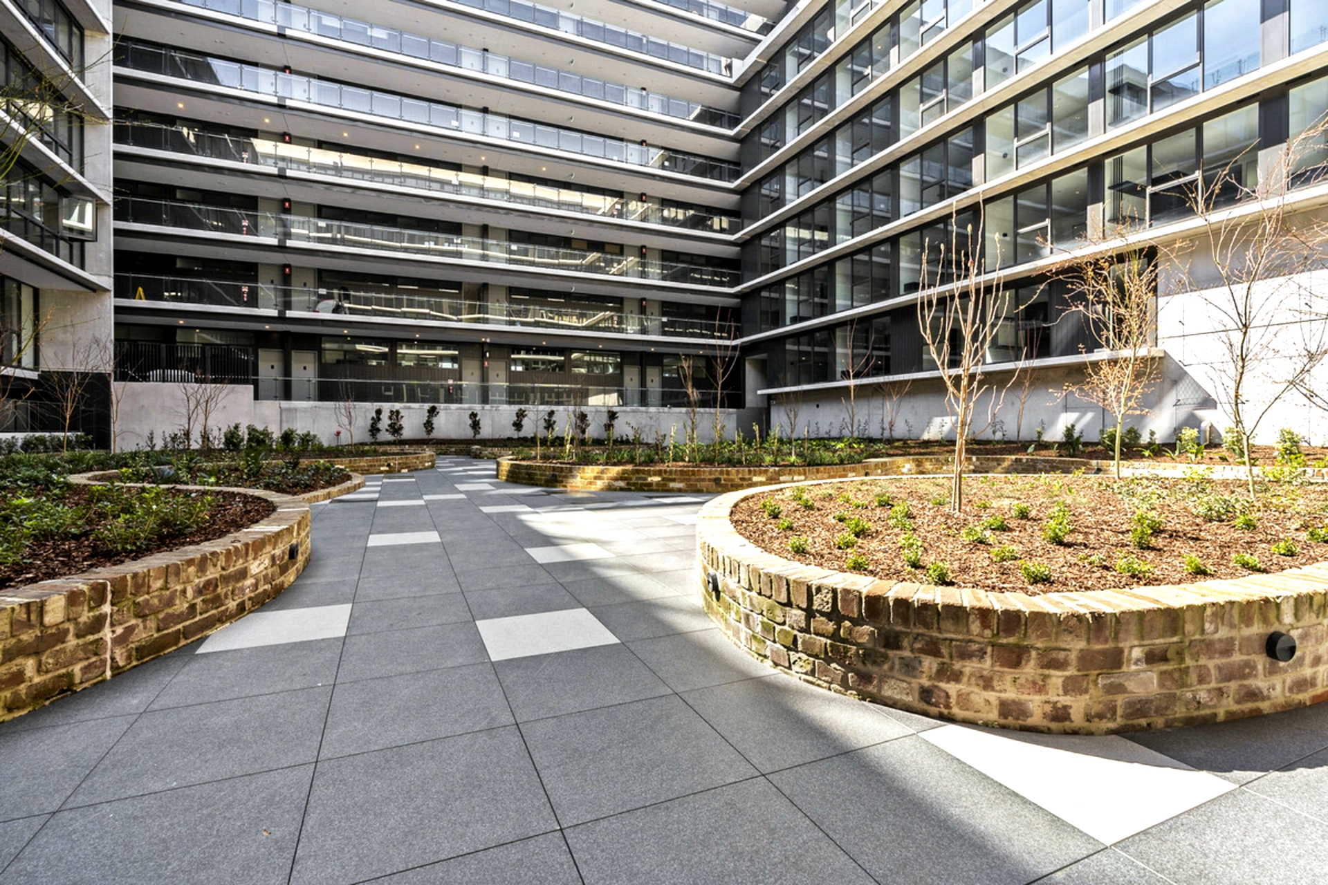 525/2 Anzac Park, CAMPBELL