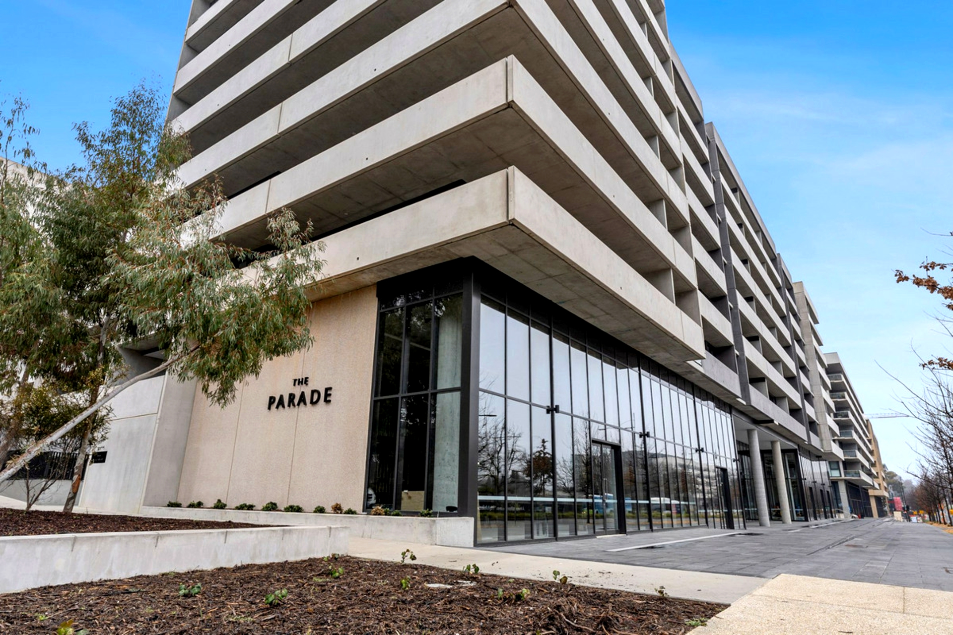 525/2 Anzac Park, CAMPBELL