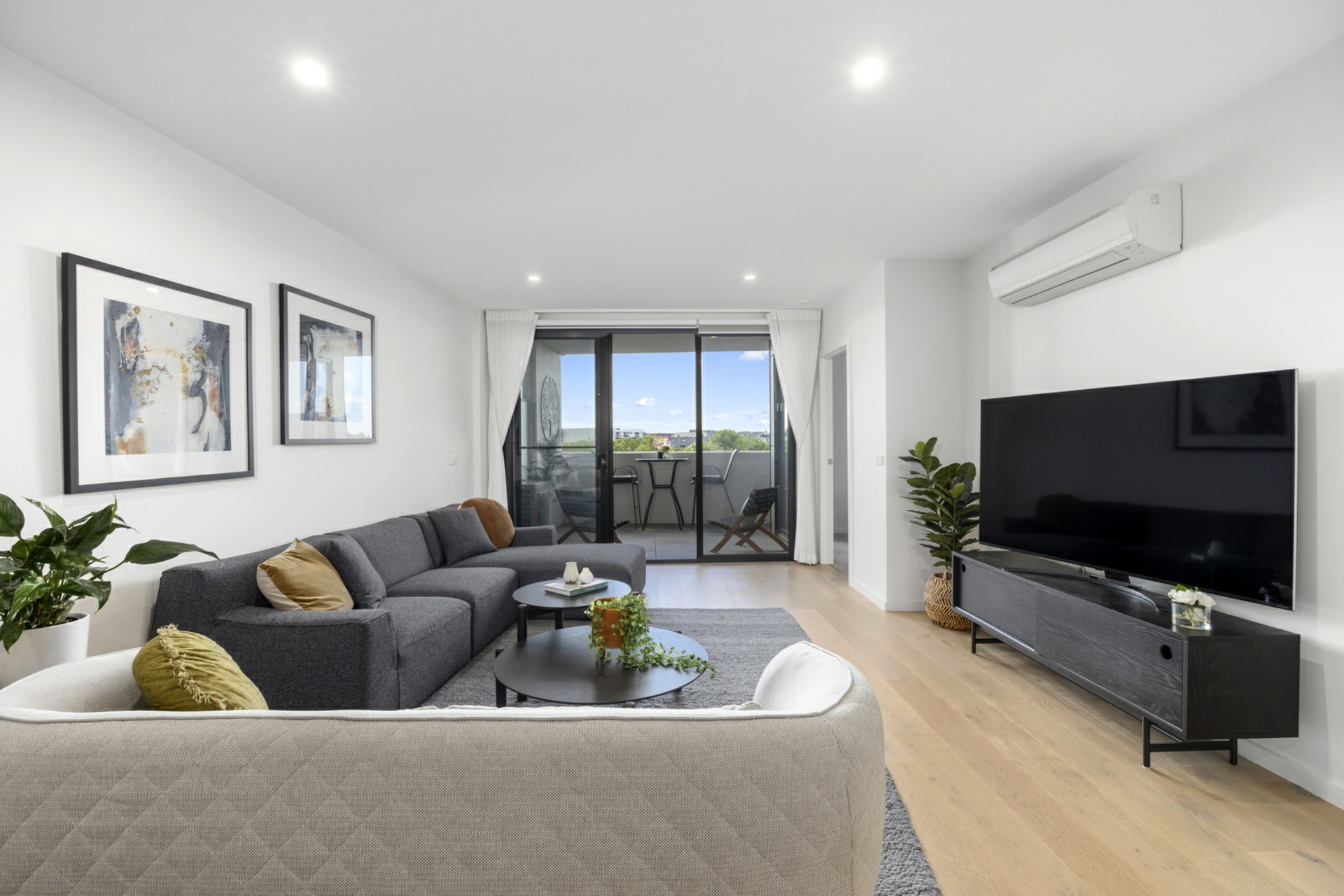 60/2 Torrens Street, BRADDON