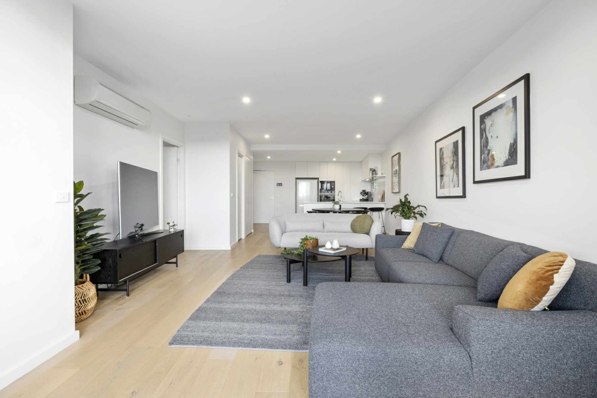60/2 Torrens Street, BRADDON