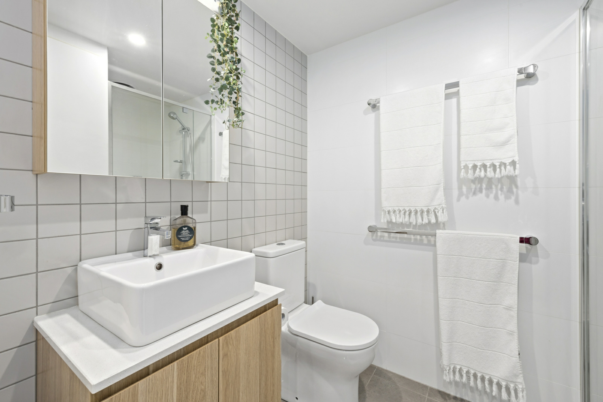 60/2 Torrens Street, BRADDON