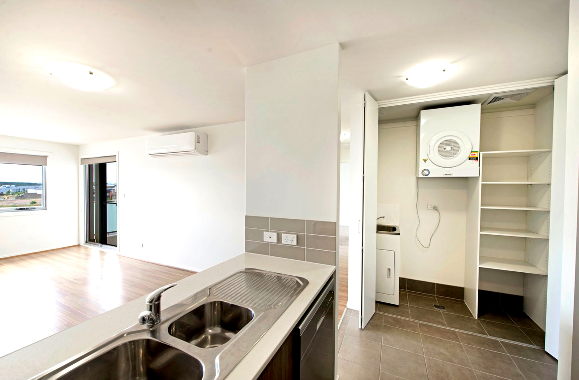 113/41 Philip Hodgins Street, WRIGHT