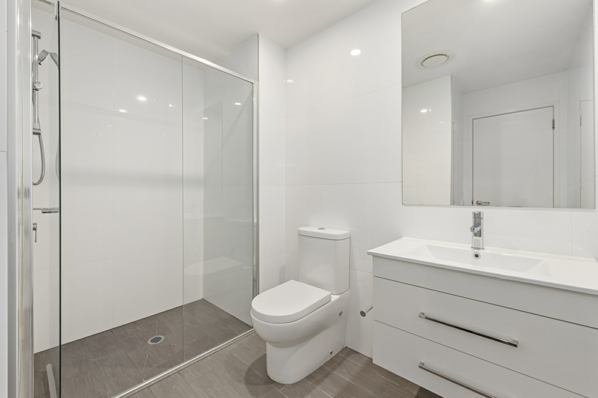 307/104 Northbourne Avenue, BRADDON