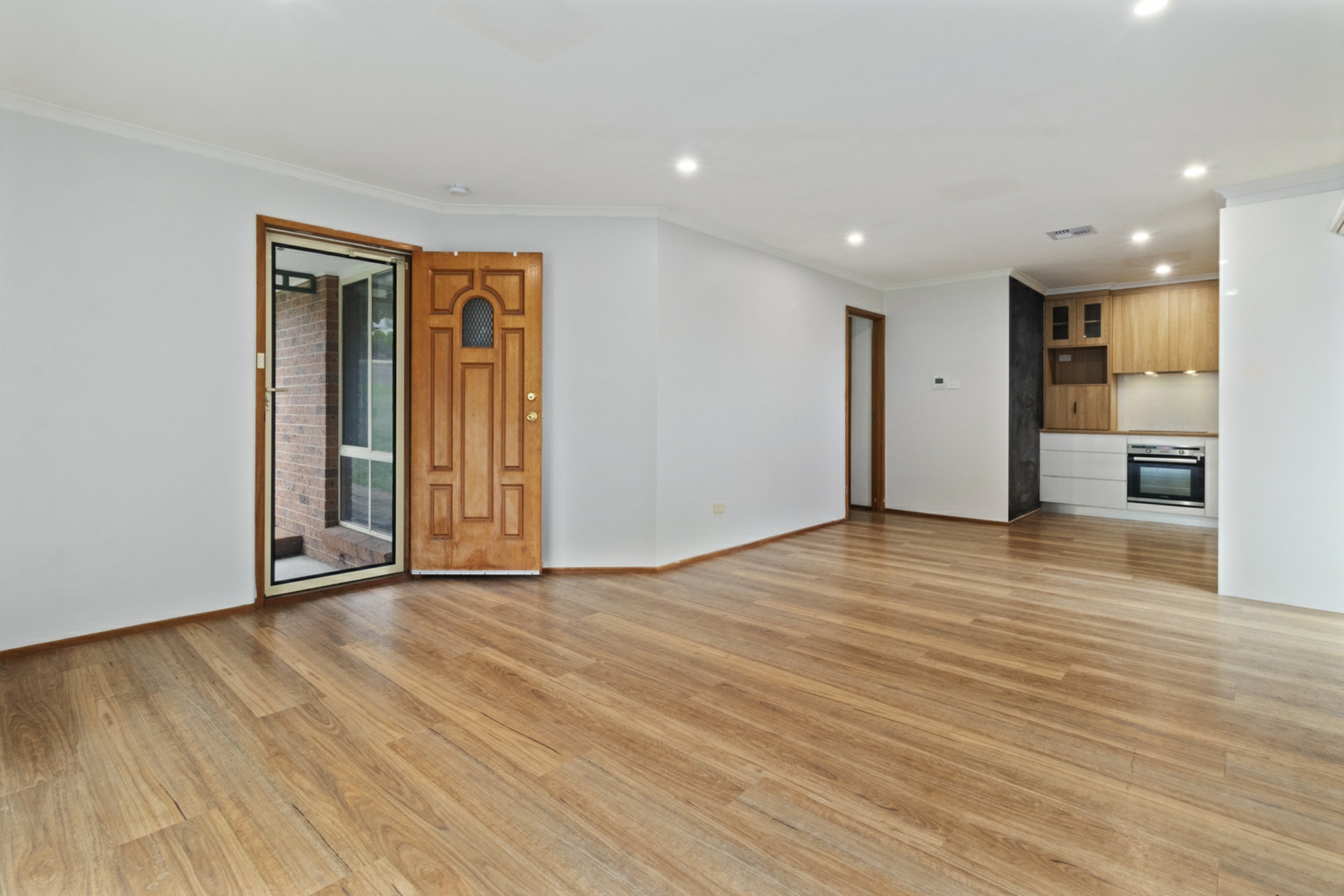 1/42 Troughton Street, BANKS