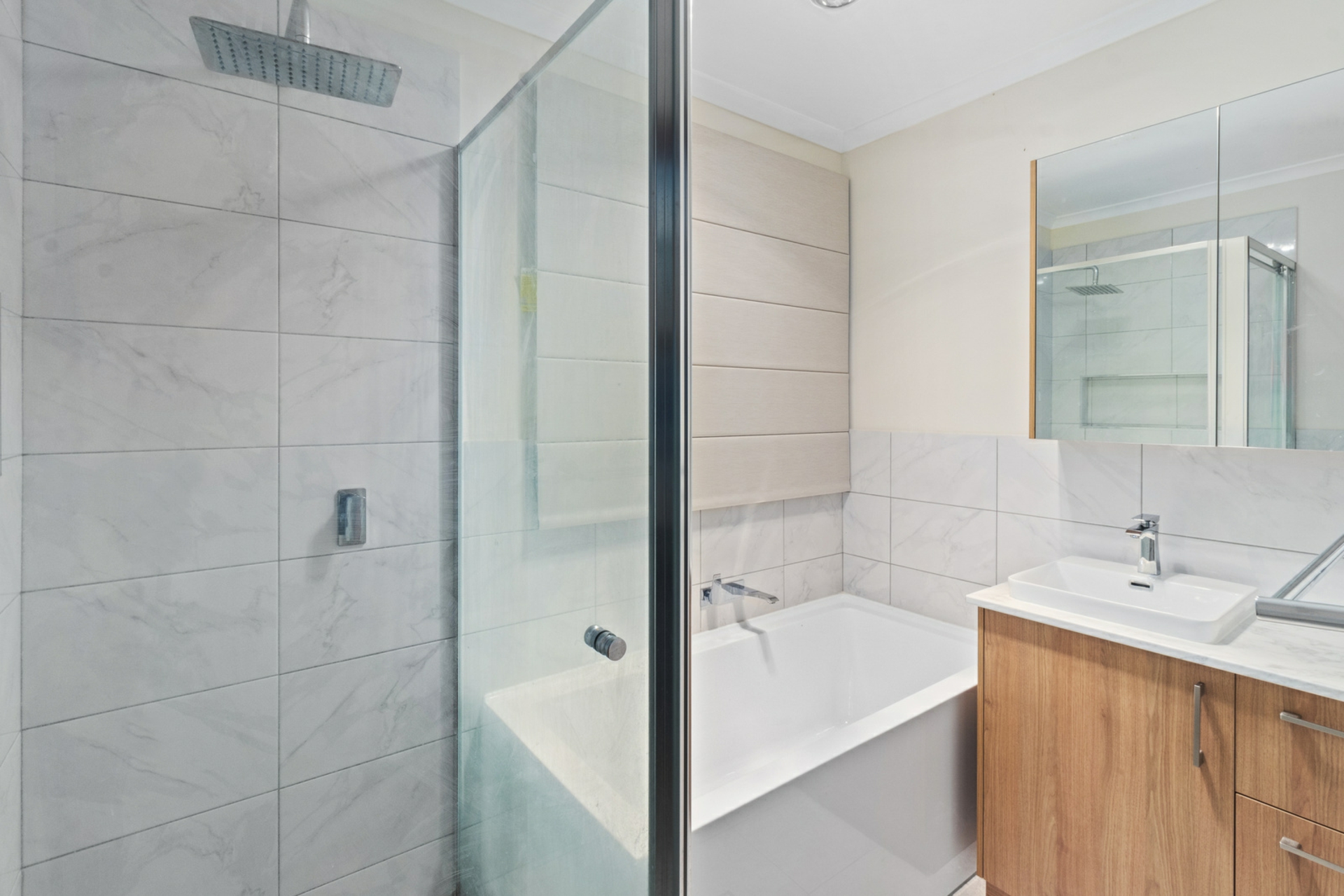 1/42 Troughton Street, BANKS