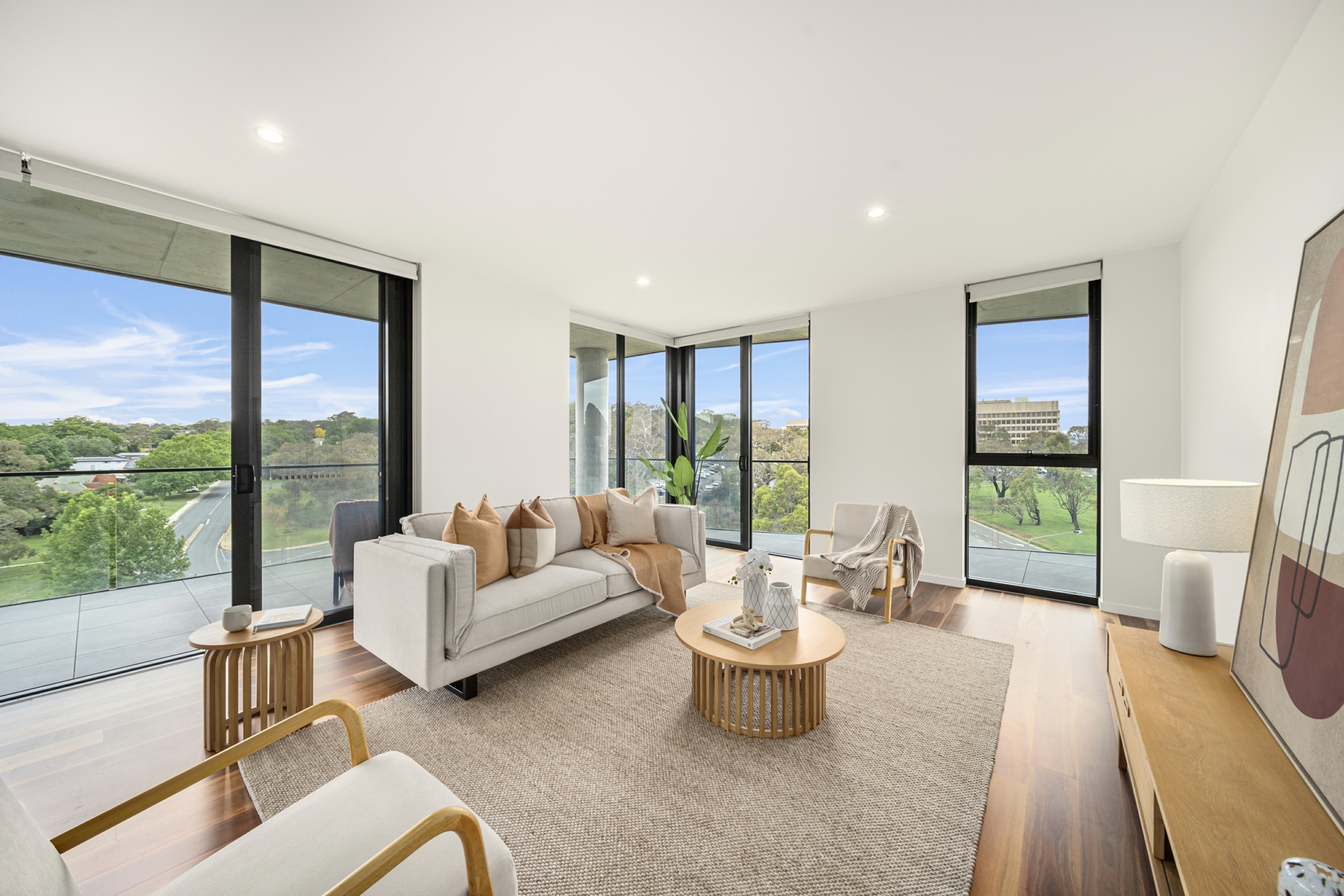 114/81 Constitution Avenue, CAMPBELL