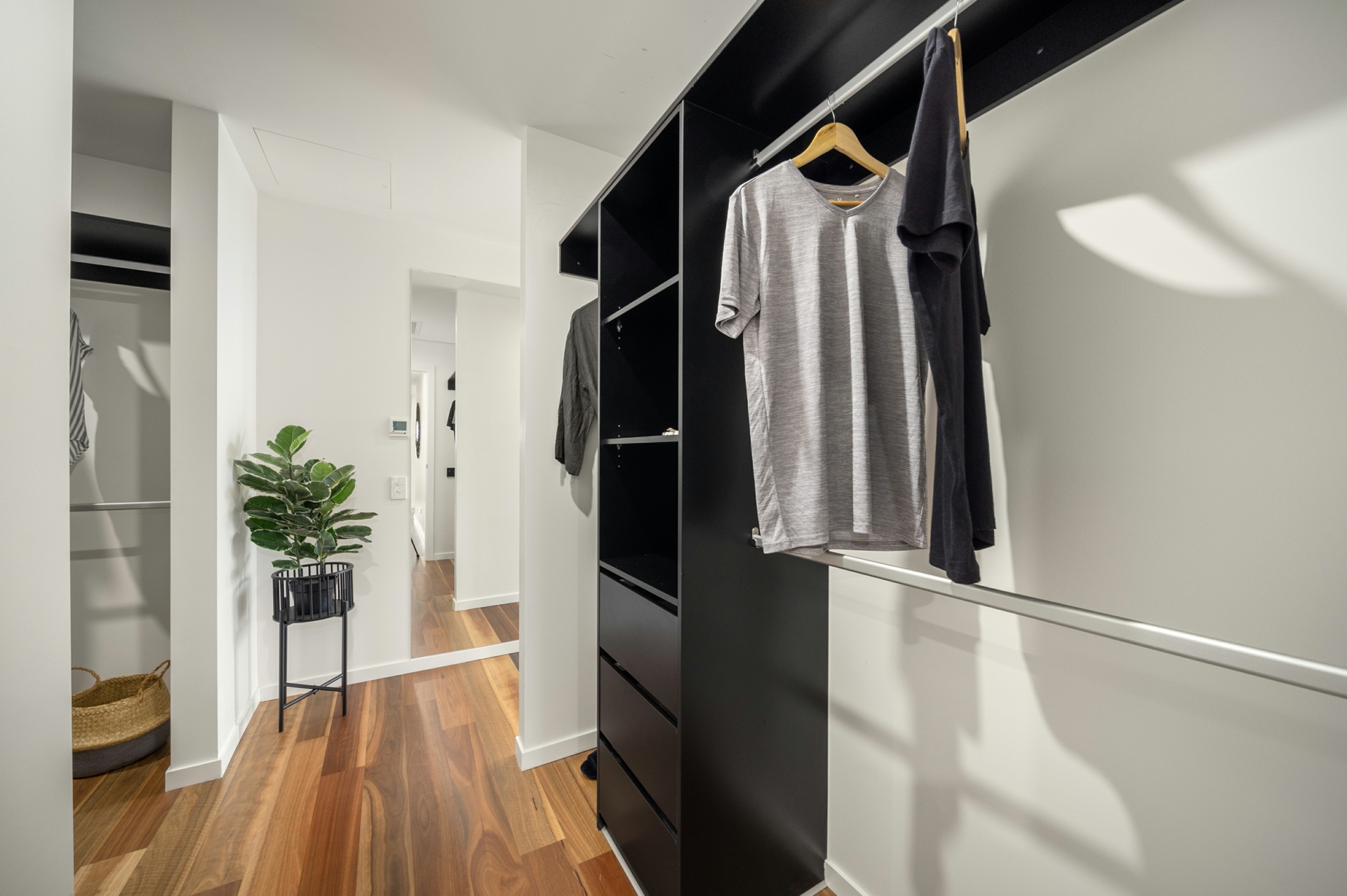 114/81 Constitution Avenue, CAMPBELL