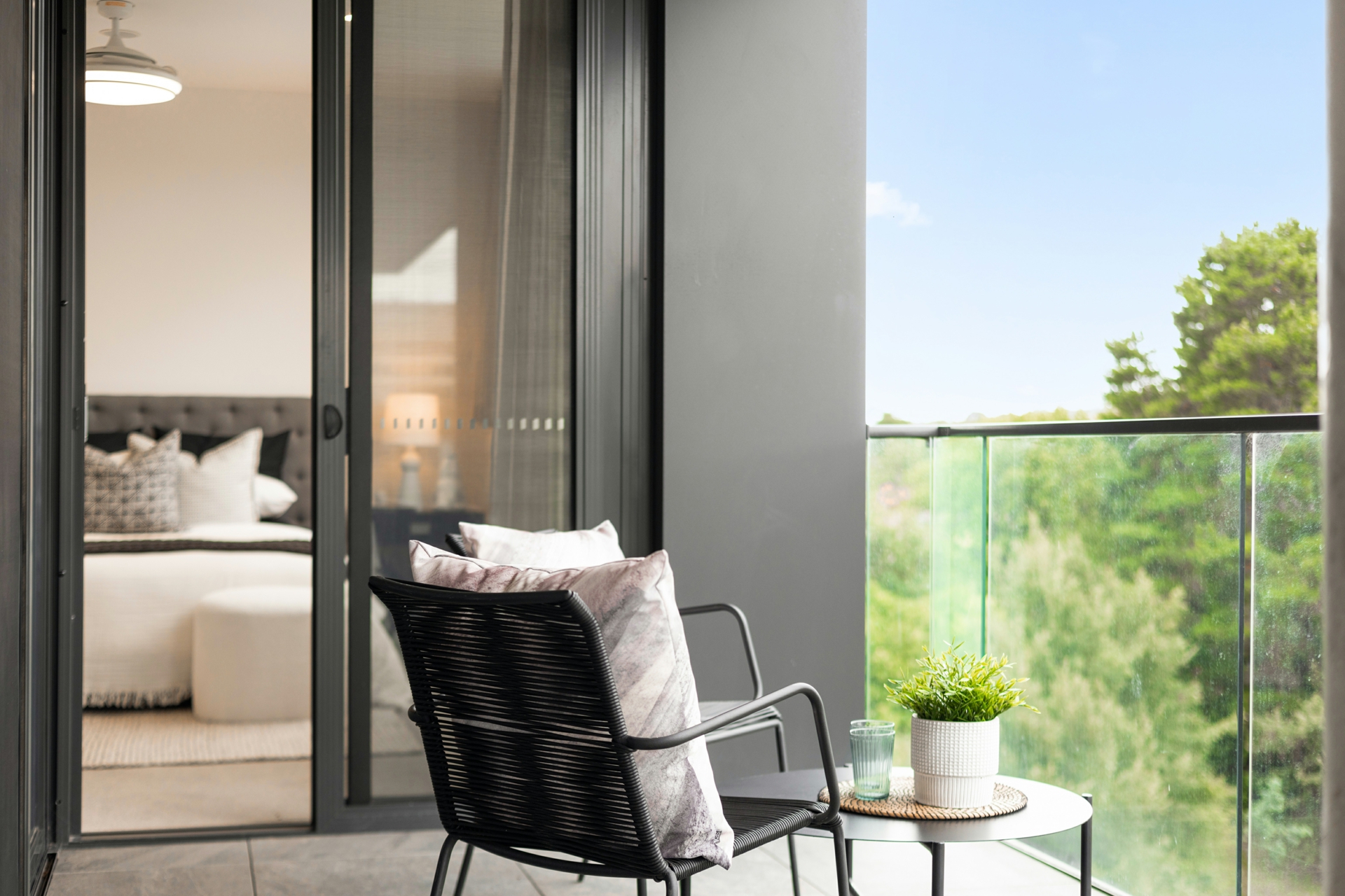 114/81 Constitution Avenue, CAMPBELL