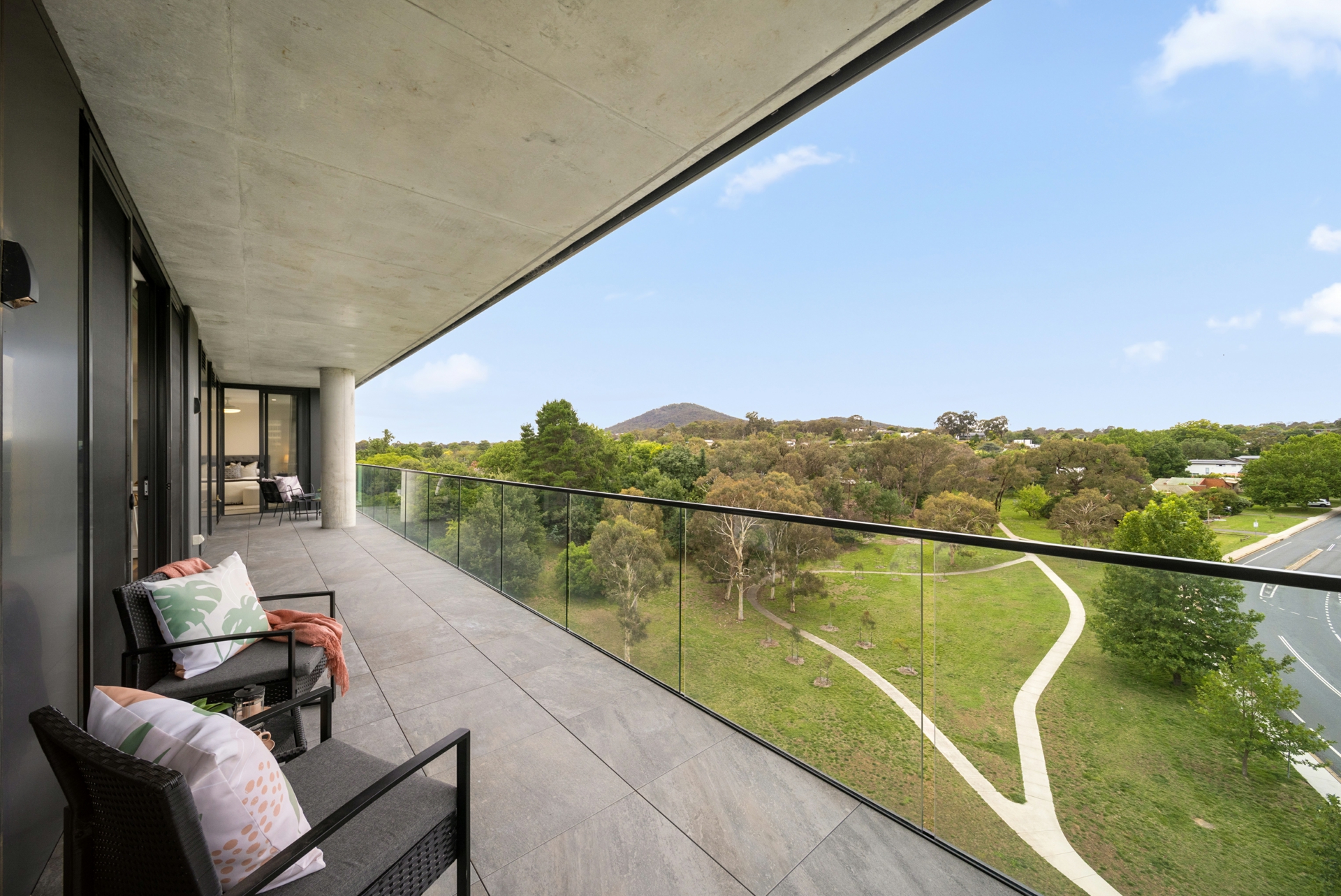 114/81 Constitution Avenue, CAMPBELL