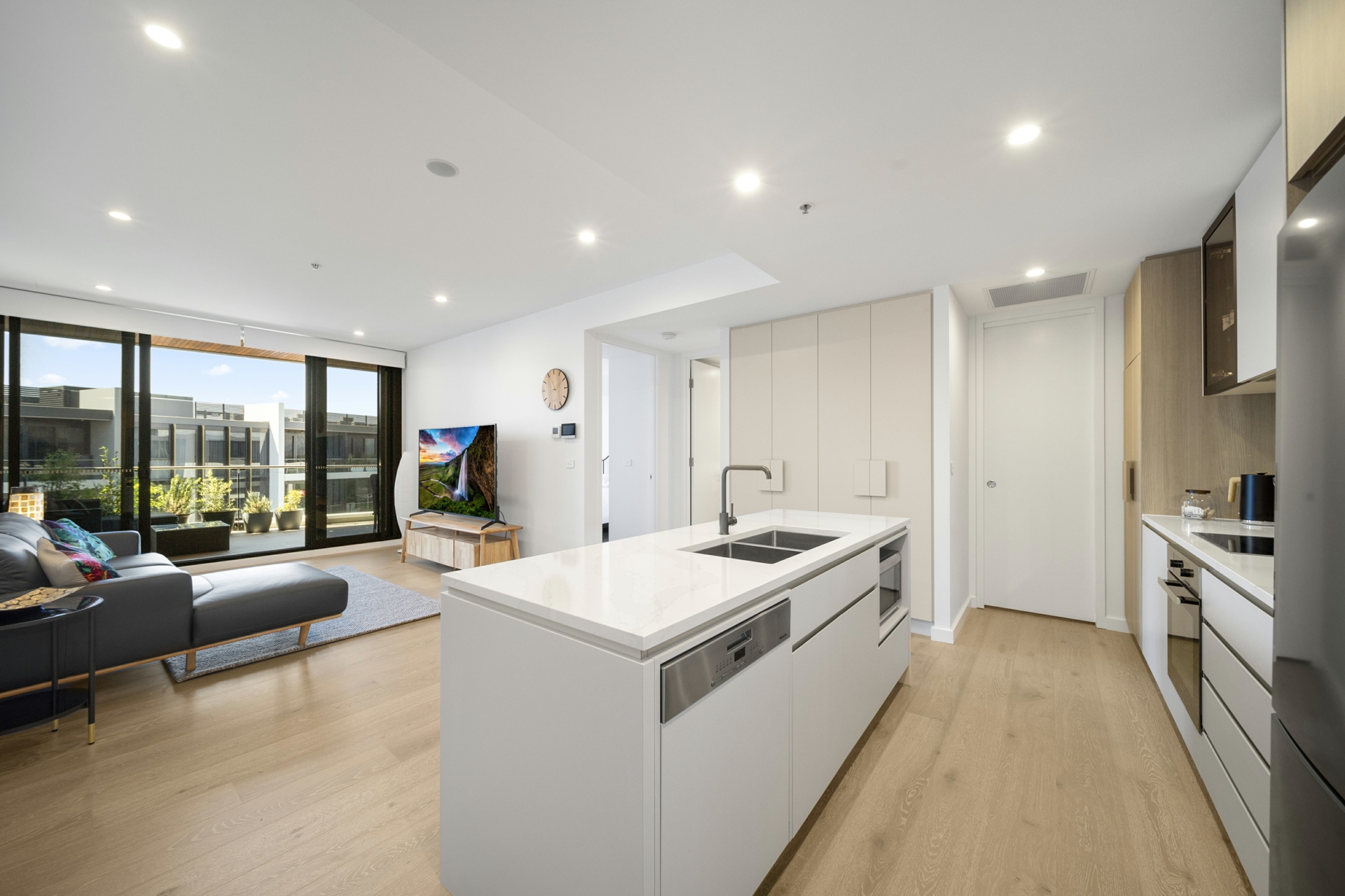 168/44 Constitution Avenue, PARKES