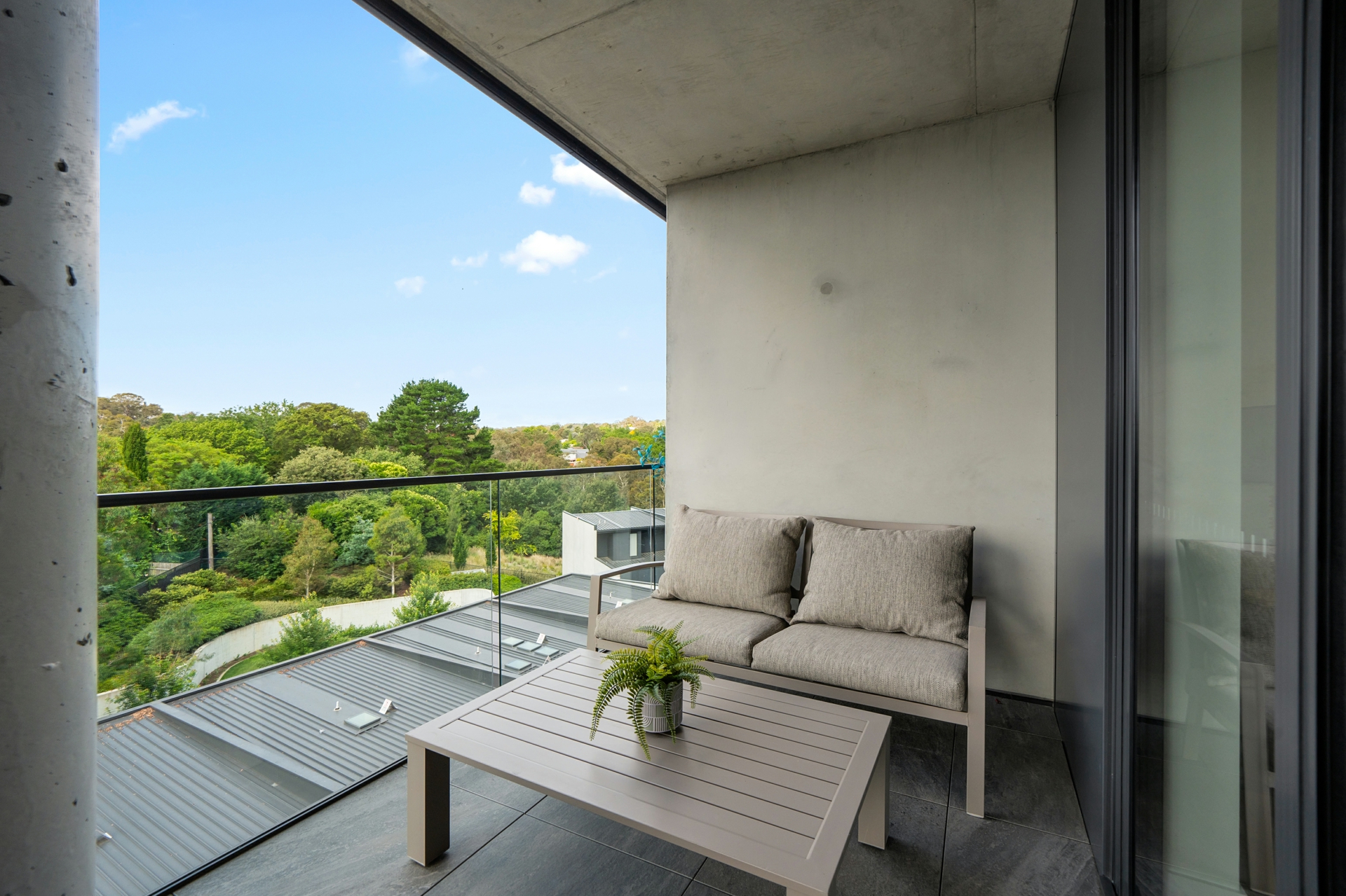 31/81 Constitution Avenue, CAMPBELL