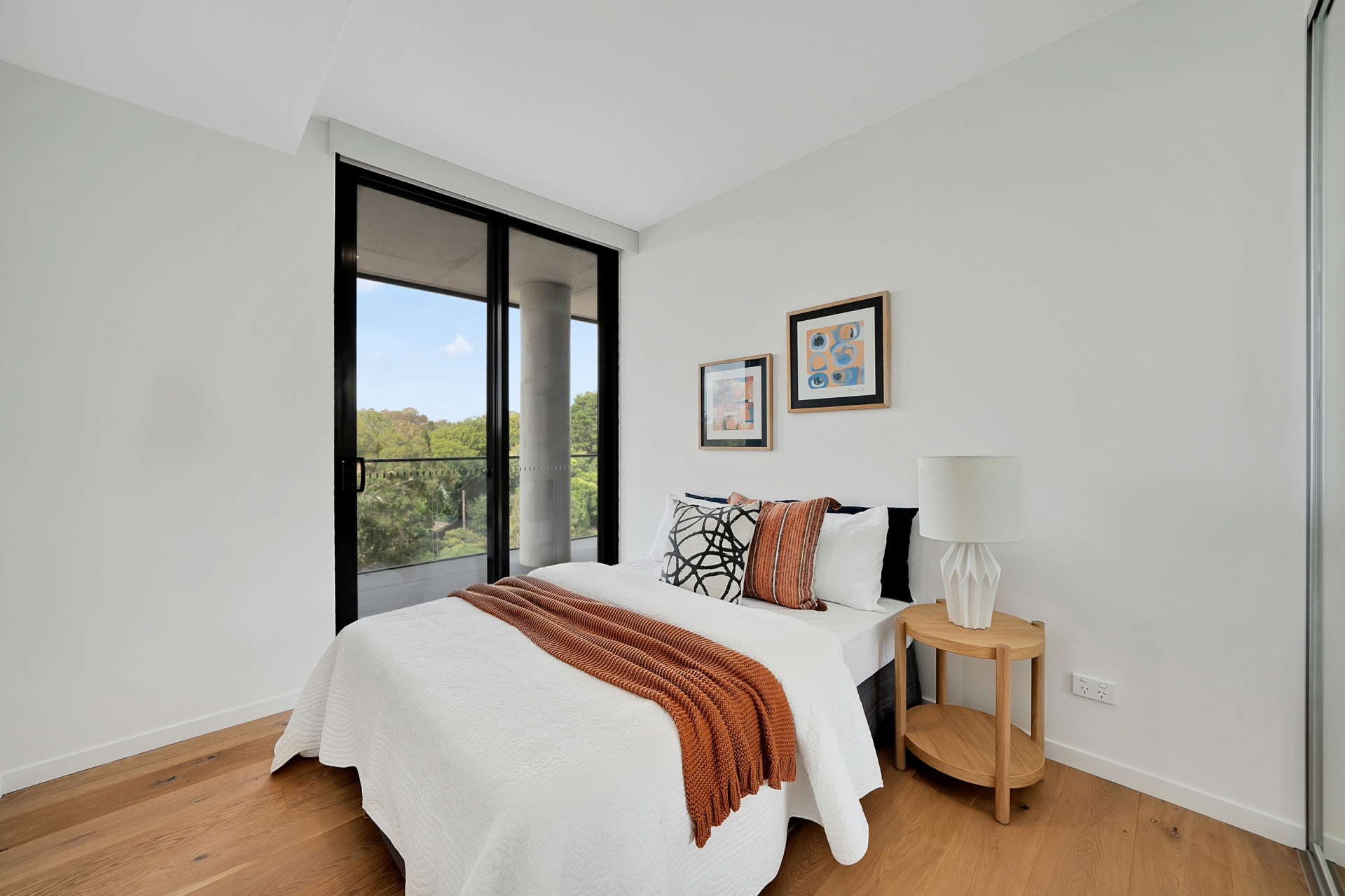 31/81 Constitution Avenue, CAMPBELL