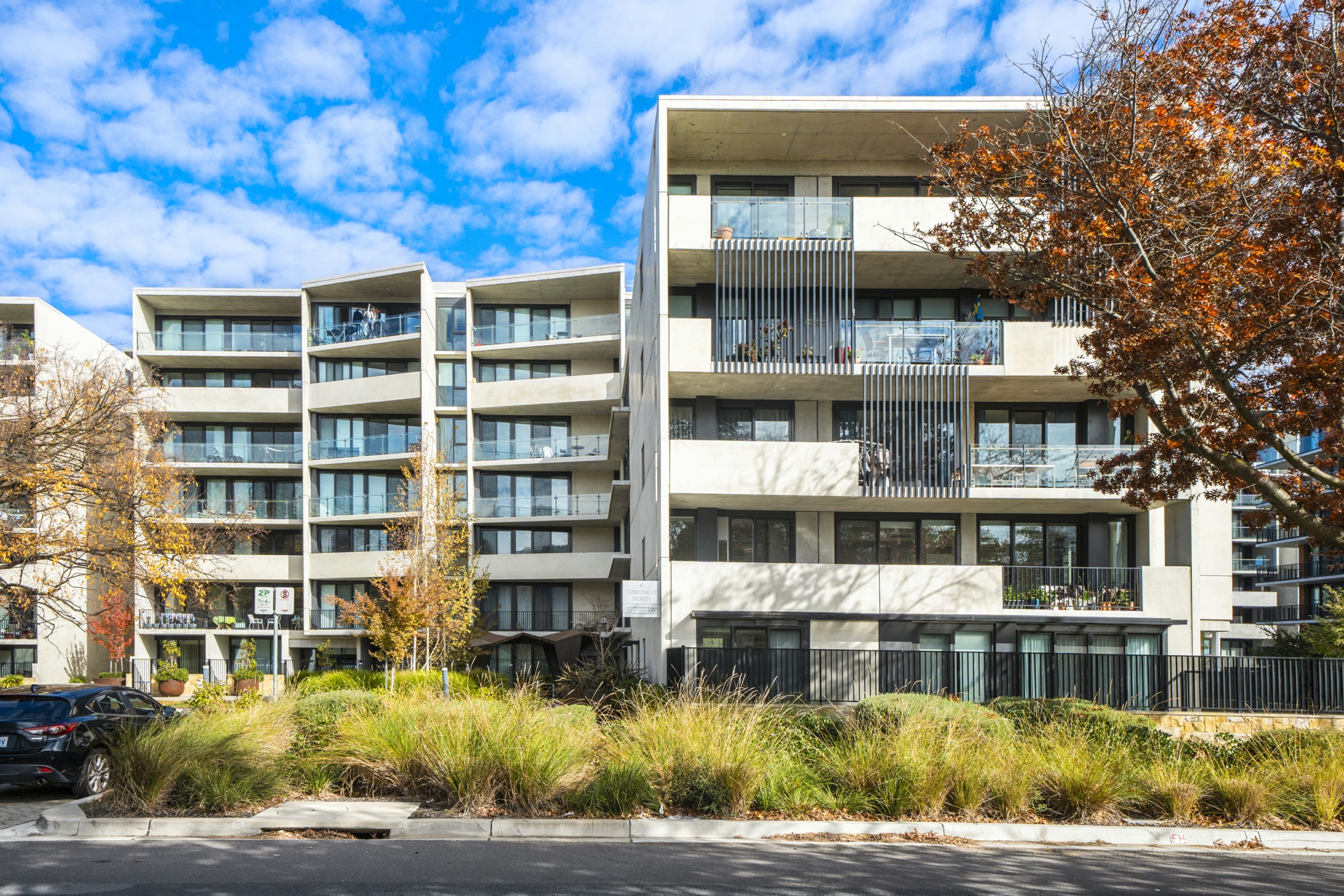 411/47 Currong St North — photo from LJ Hooker Canberra City