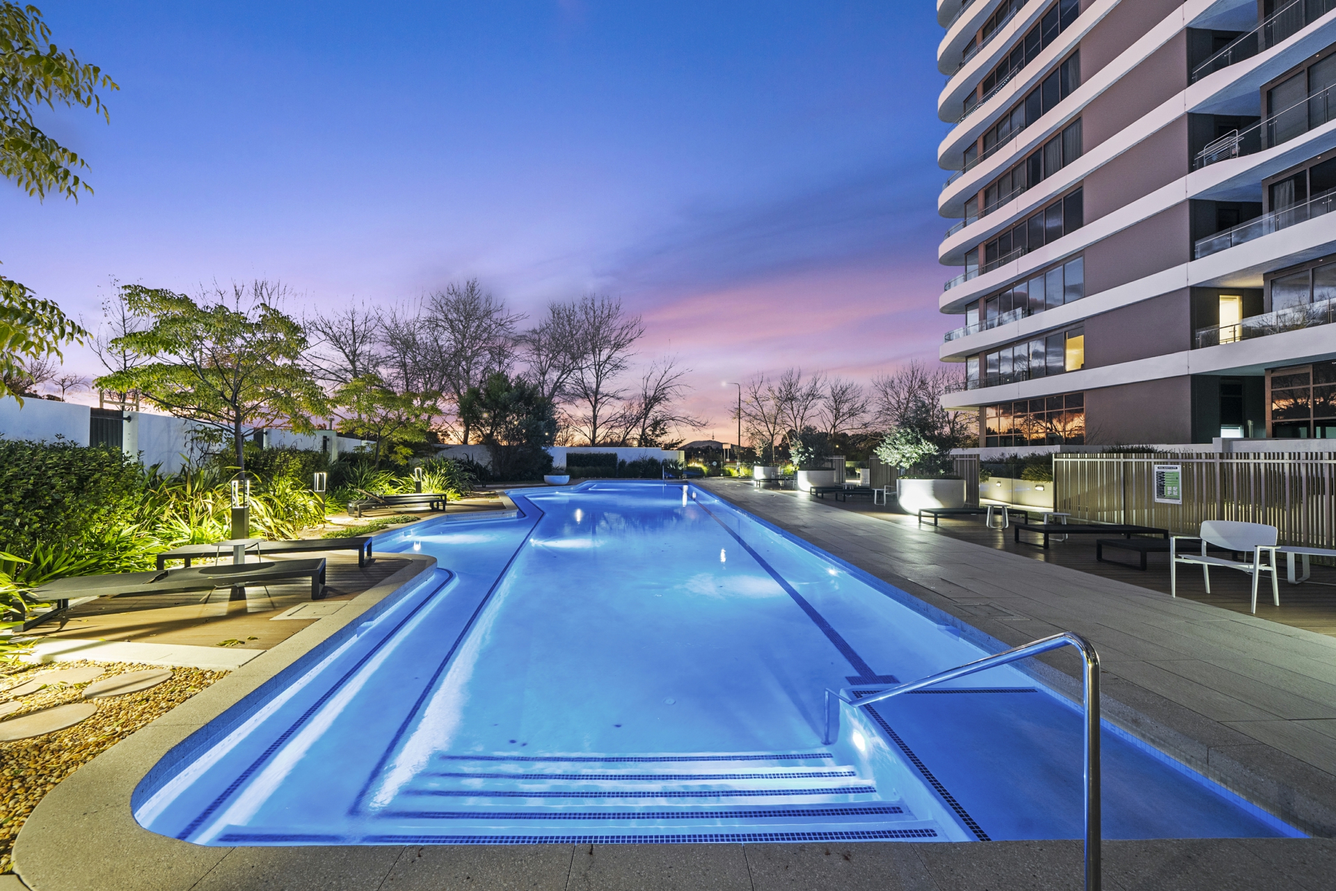 232/15 Irving Street, PHILLIP