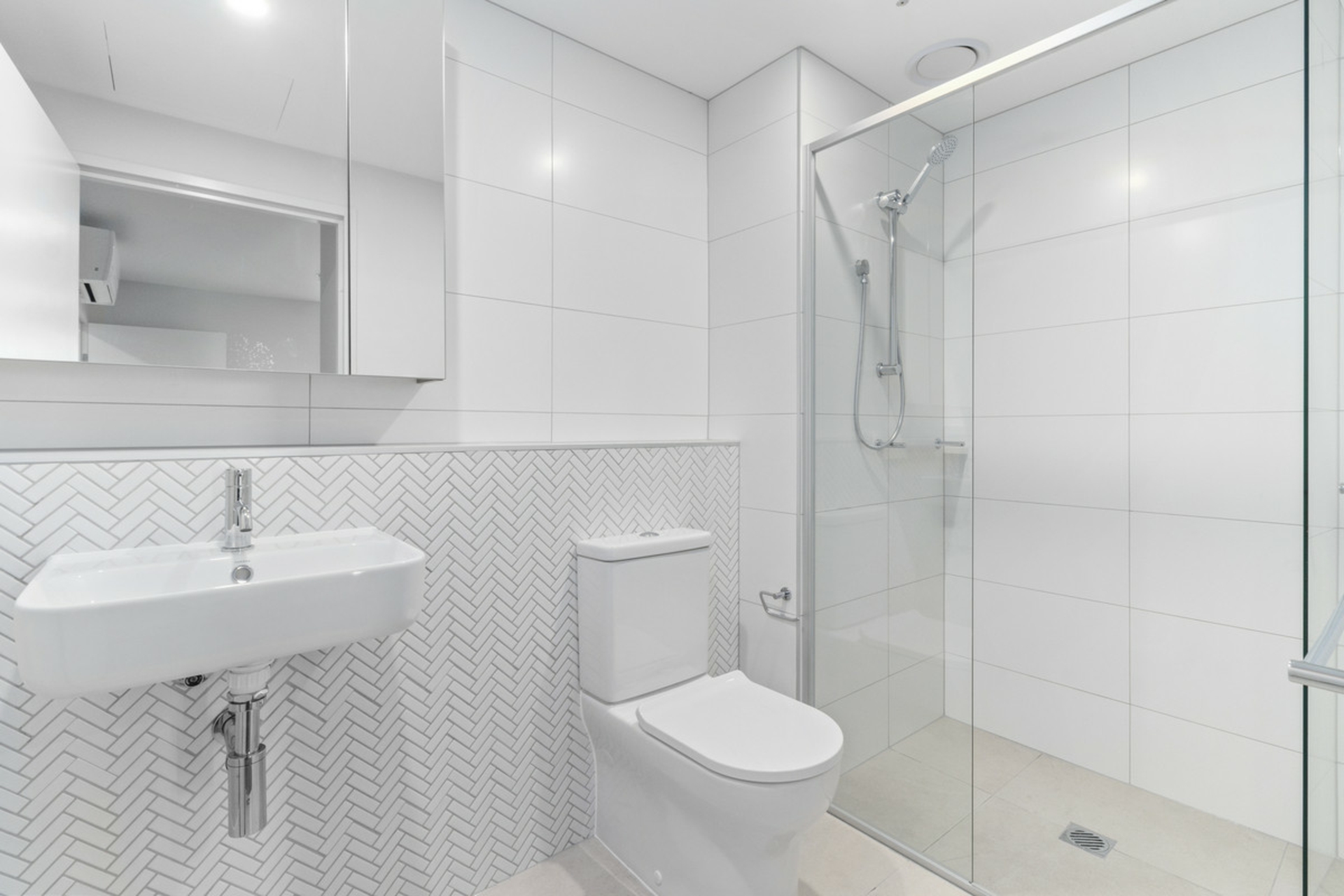 727/335 Anketell Street, GREENWAY