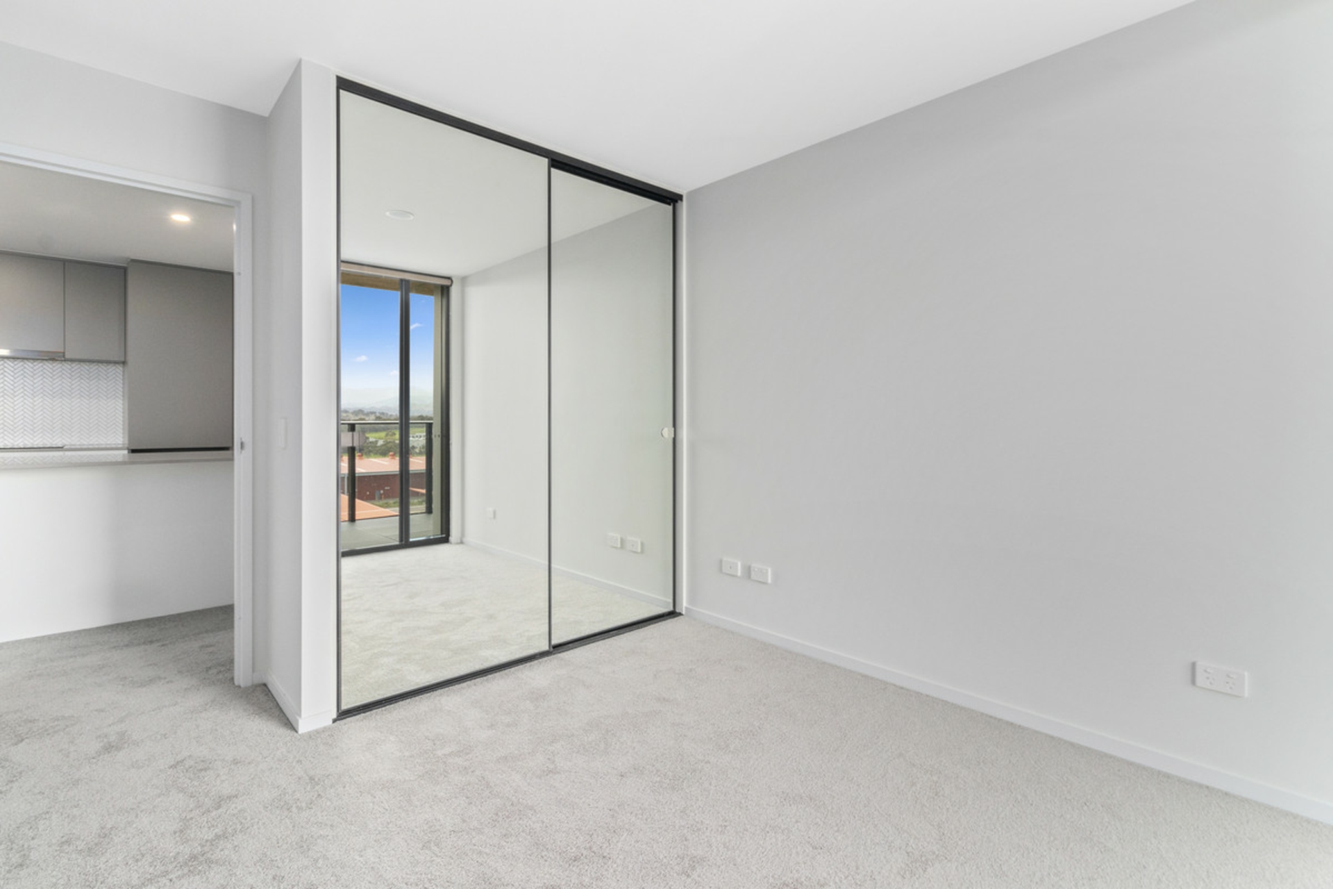727/335 Anketell Street, GREENWAY