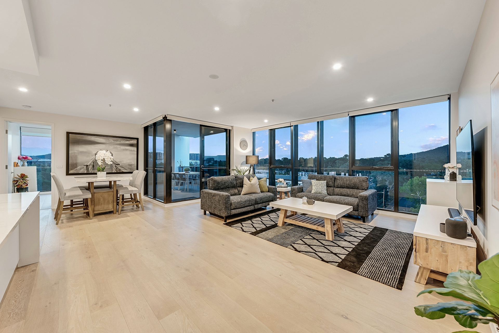 51/44 Constitution Avenue, CAMPBELL