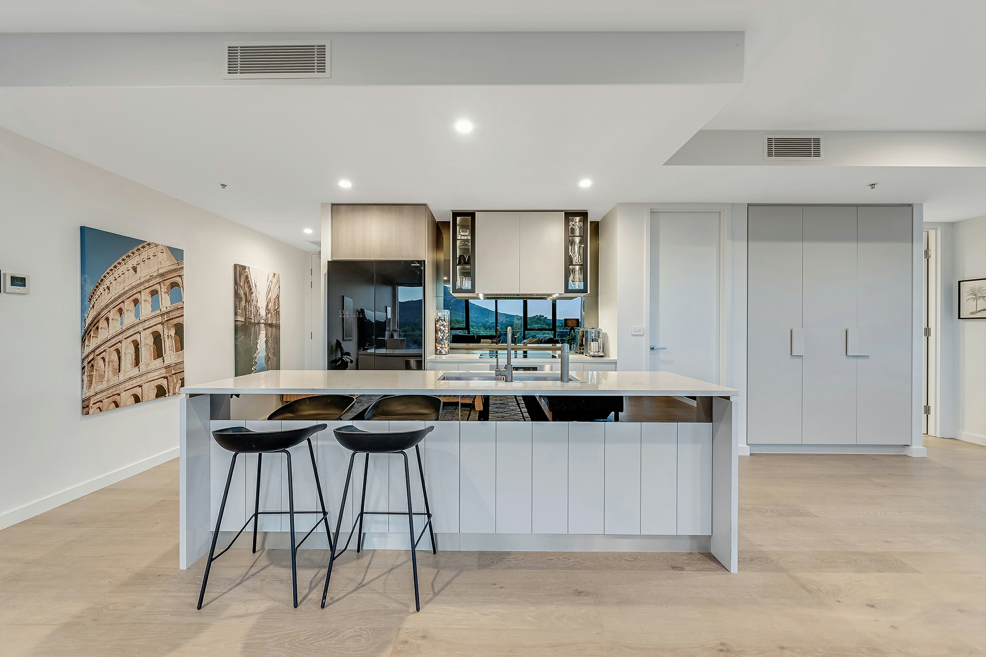 51/44 Constitution Avenue, CAMPBELL