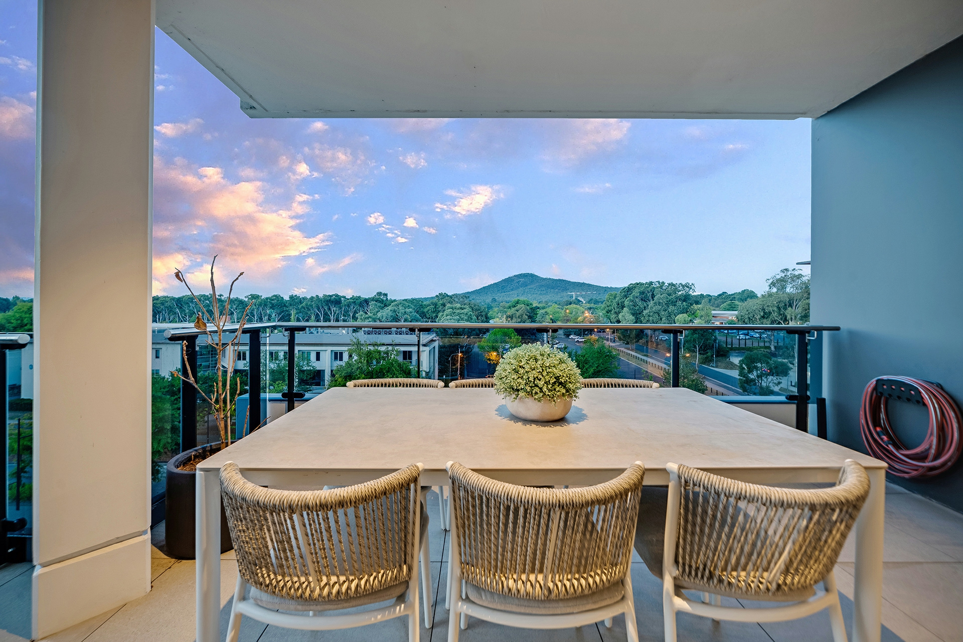 51/44 Constitution Avenue, CAMPBELL
