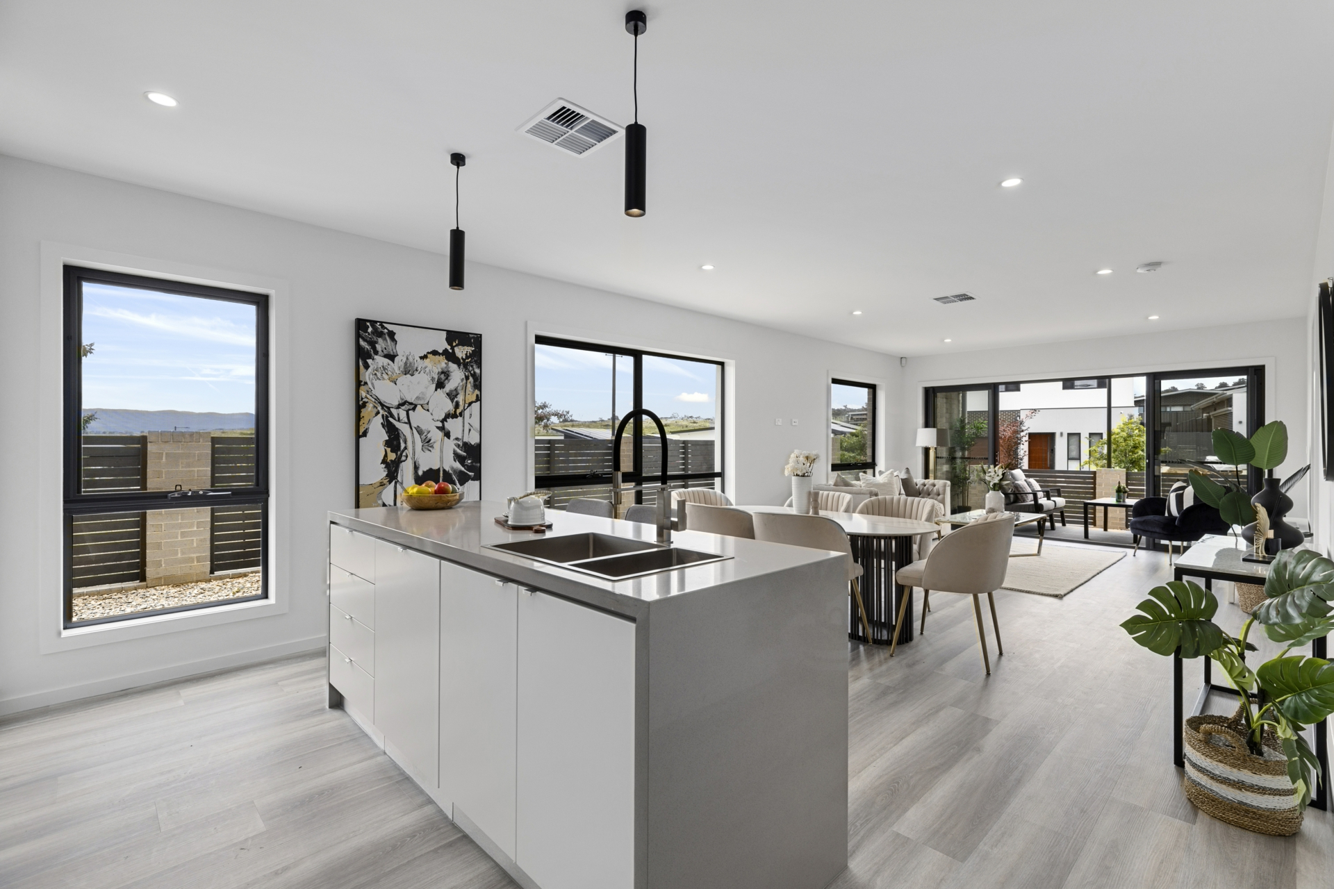 4/4 Lucy Cassidy Lane Whitlam ACT Terrace for Sale LJ Hooker