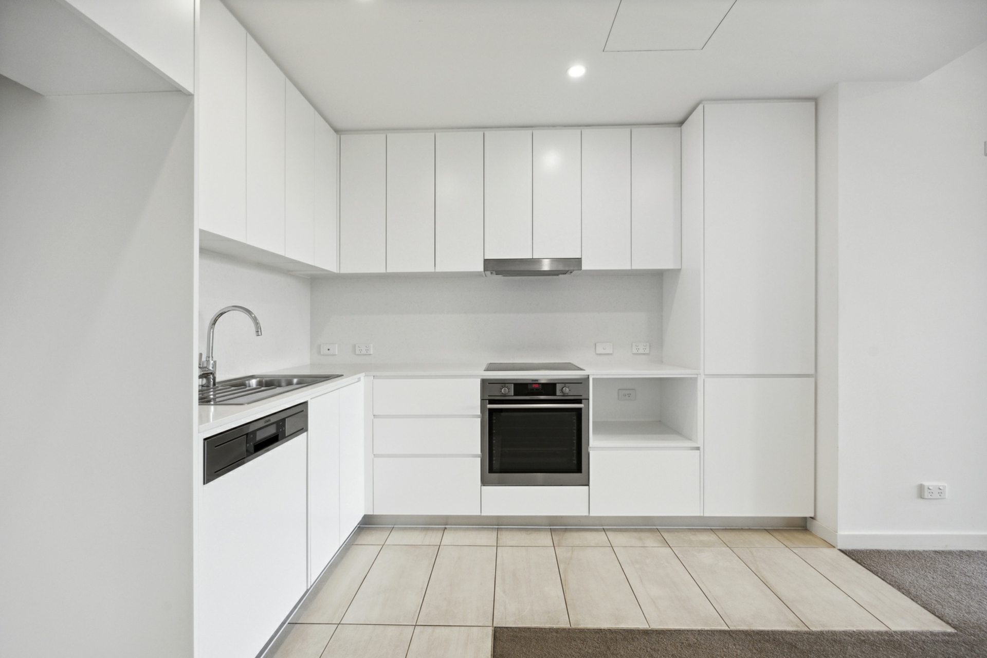 35/65 Constitution Avenue, CAMPBELL