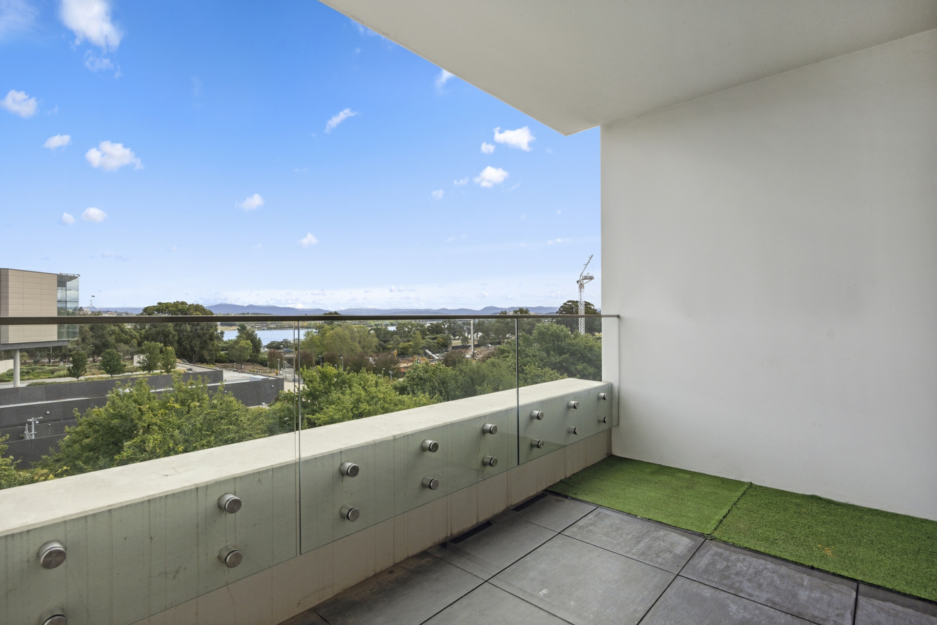 35/65 Constitution Avenue, CAMPBELL