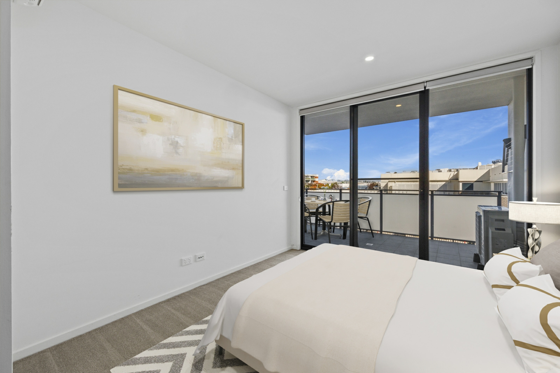20/2 Hinder Street, GUNGAHLIN