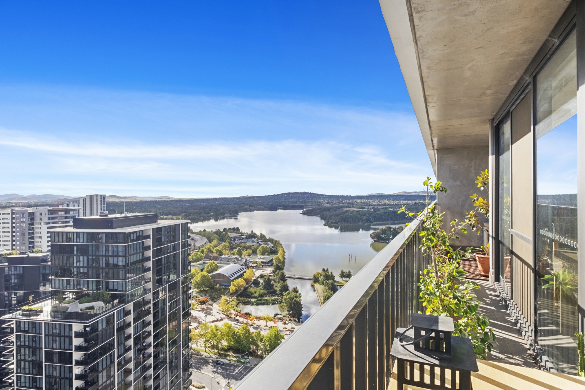 2304/120 Eastern Valley Way, BELCONNEN