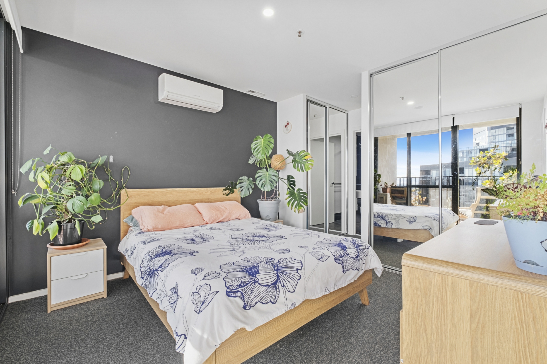 2304/120 Eastern Valley Way, BELCONNEN