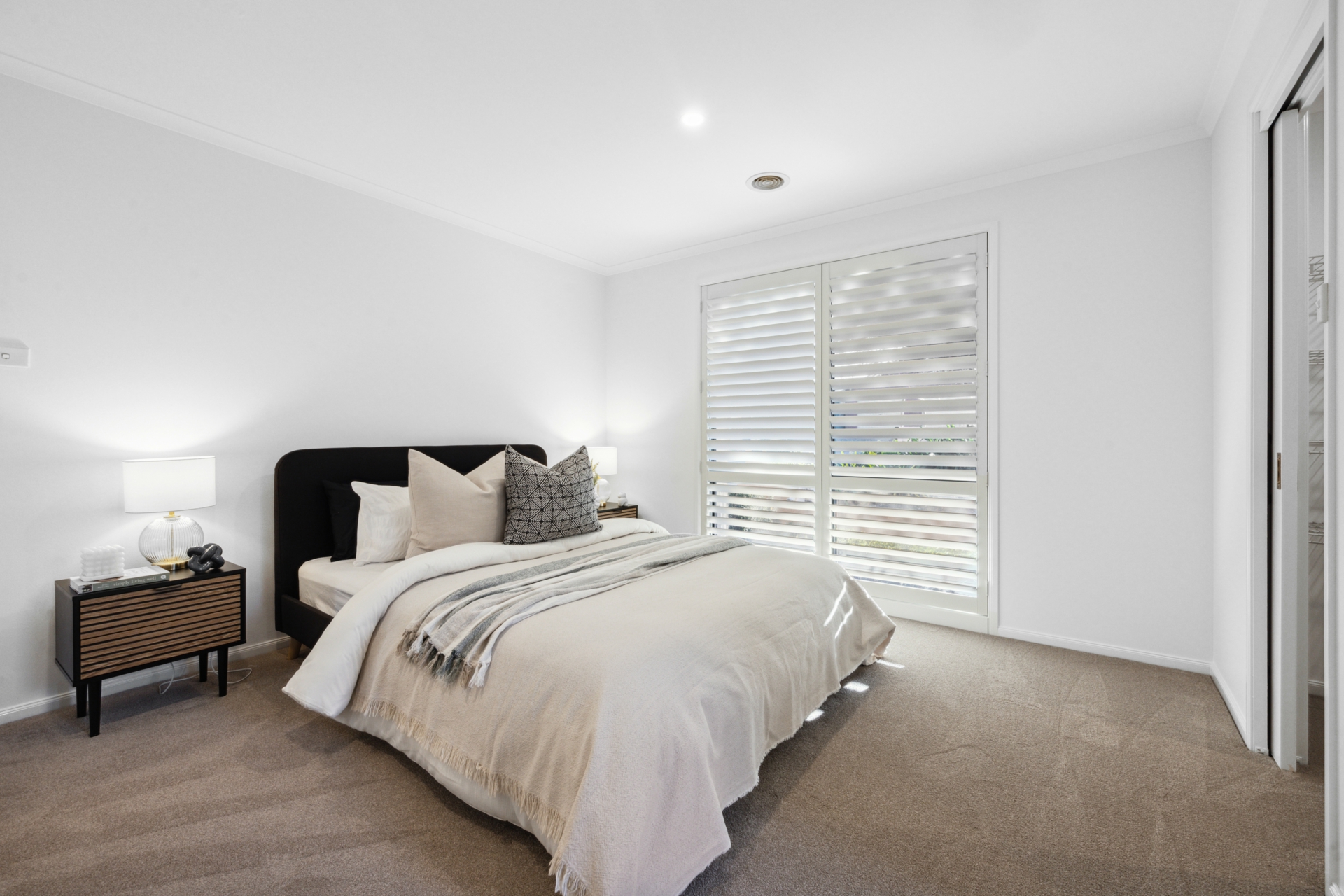 36 Hattersley Court, NICHOLLS